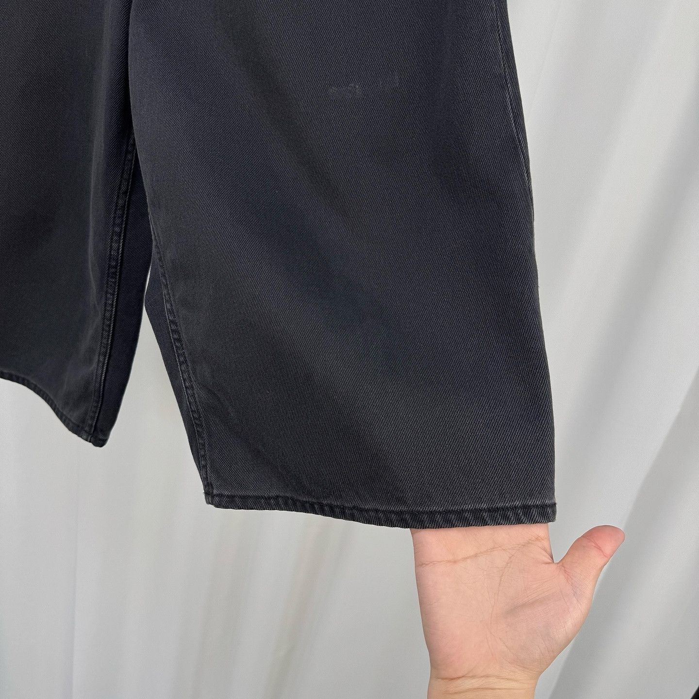 Acne Studios Acne Studios Faded Black Grus Shorts Size 32 Size US 32 / EU 48 - 6 Thumbnail