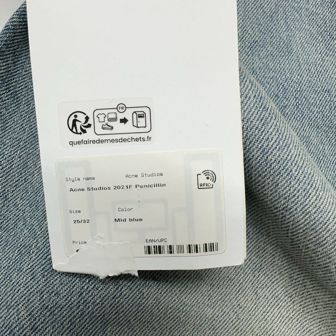 Acne Studios Acne Studios Distressed Wash Jeans Size 25 Size 25" / US 0 / IT 36 - 3 Thumbnail