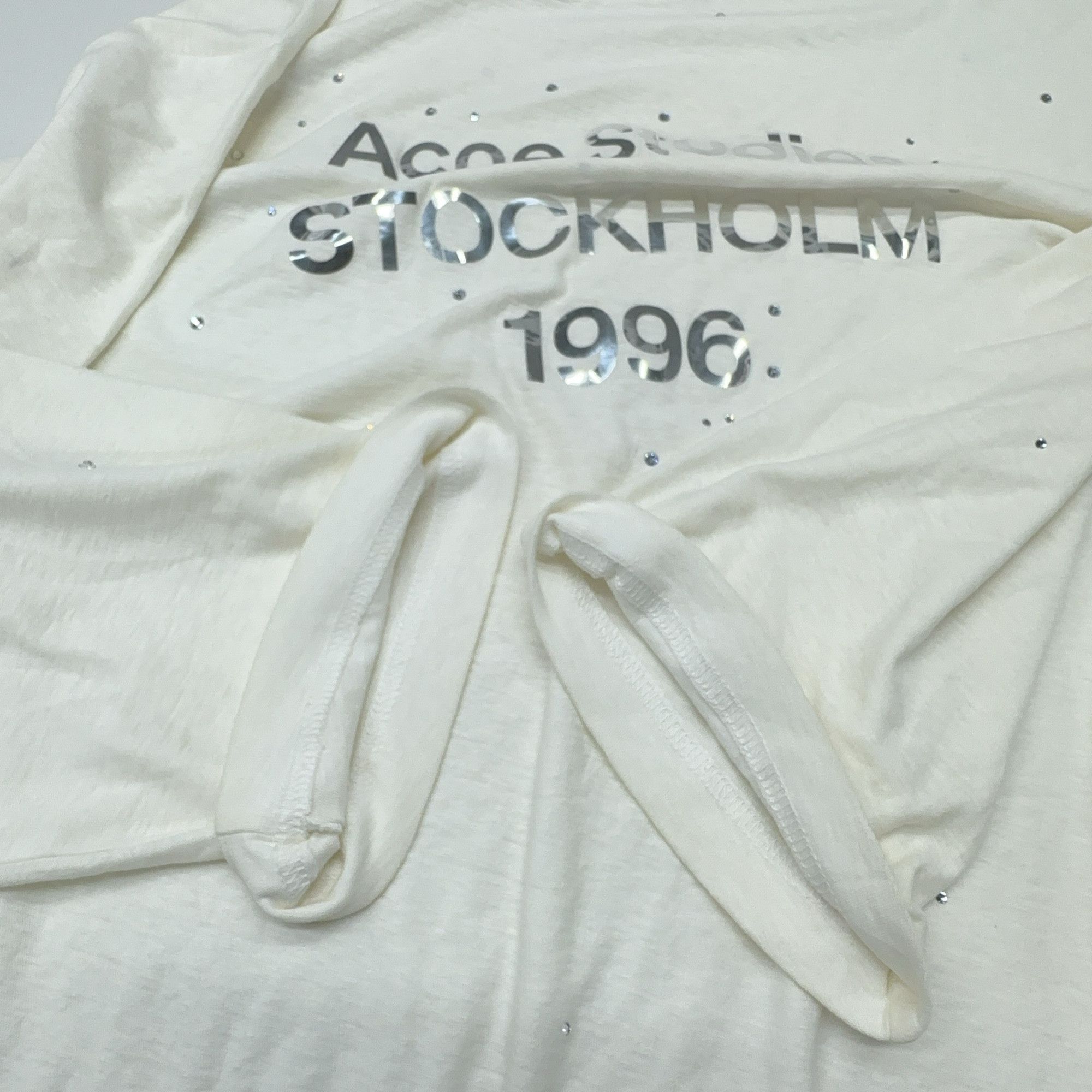 Acne Studios Acne Studios 1996 Rhinestone Long Sleeve T-Shirt Size S Size US S / EU 44-46 / 1 - 13 Thumbnail