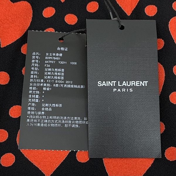 Saint Laurent Paris Saint Laurent Heart Print Mini Skirt Size 36 Size 26" / US 2 / IT 38 - 7 Thumbnail