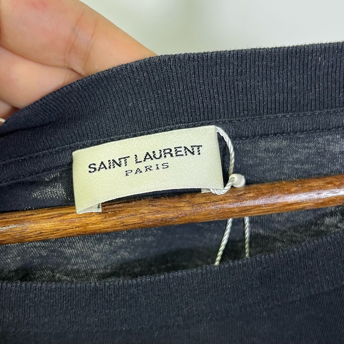 Saint Laurent Paris Saint Laurent Heart Graphic Short Sleeve T-Shirt Size S Size US S / EU 44-46 / 1 - 3 Thumbnail