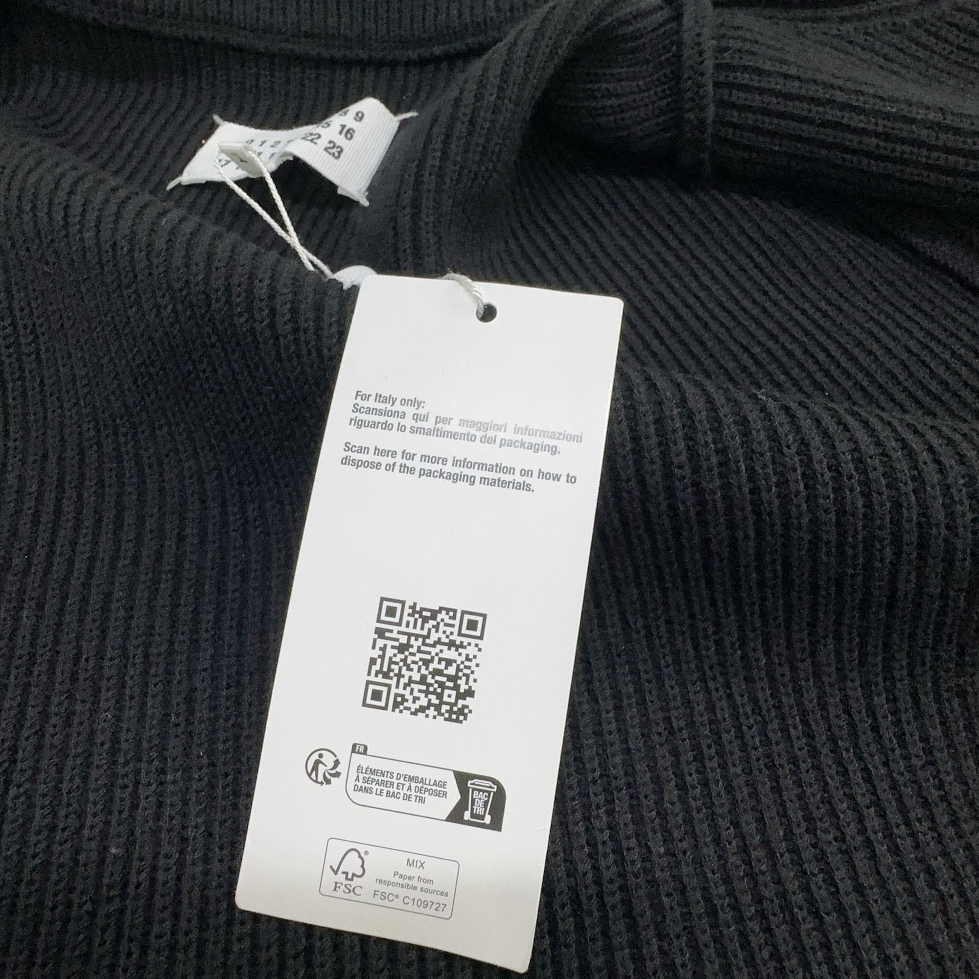 Maison Margiela Maison Margiela Ribbed Zip-Up Cardigan Size L Size US L / EU 52-54 / 3 - 4 Thumbnail