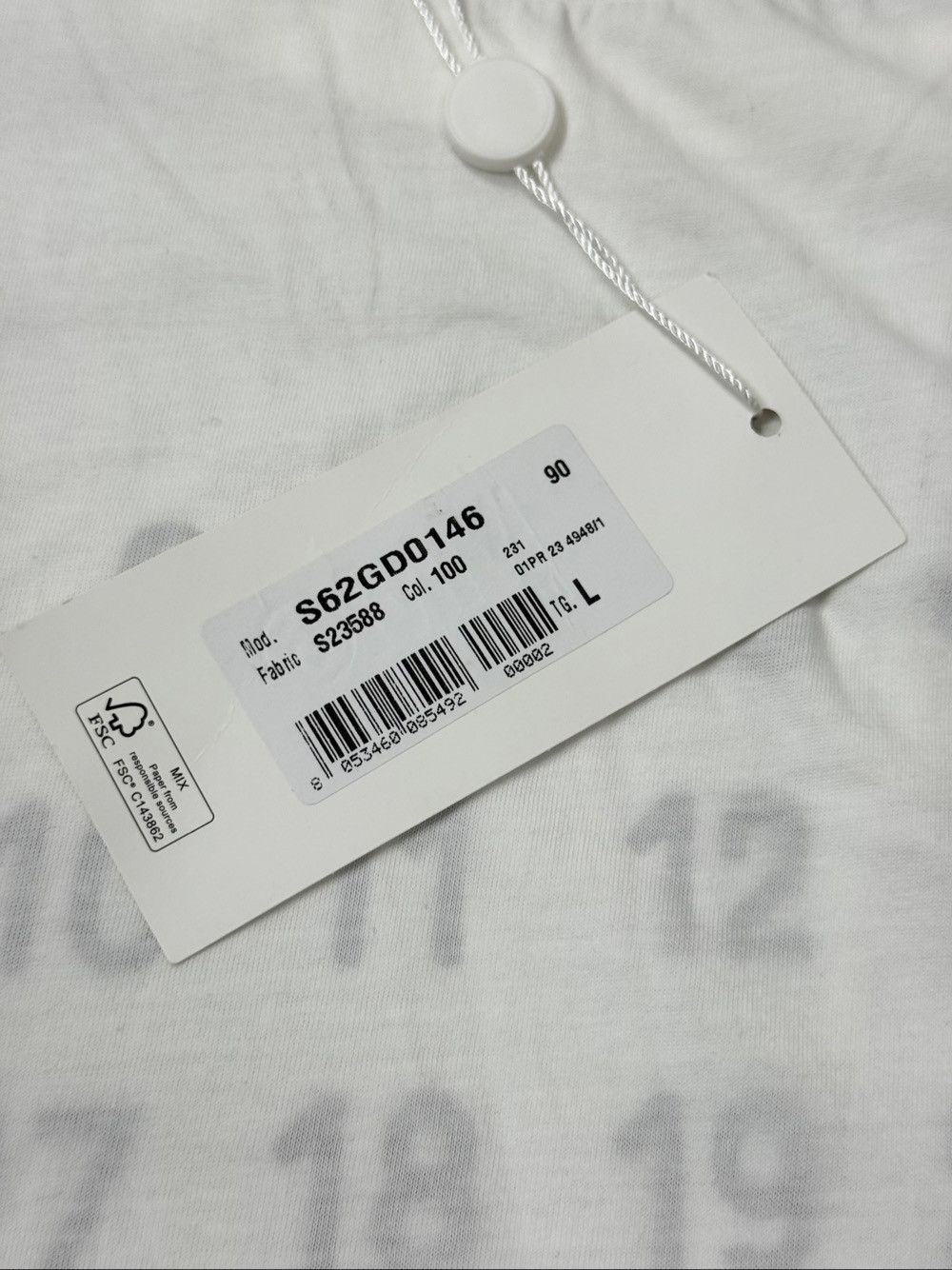 MM6 MM6 Maison Margiela Number Logo T-Shirt Size L Size US L / EU 52-54 / 3 - 5 Thumbnail