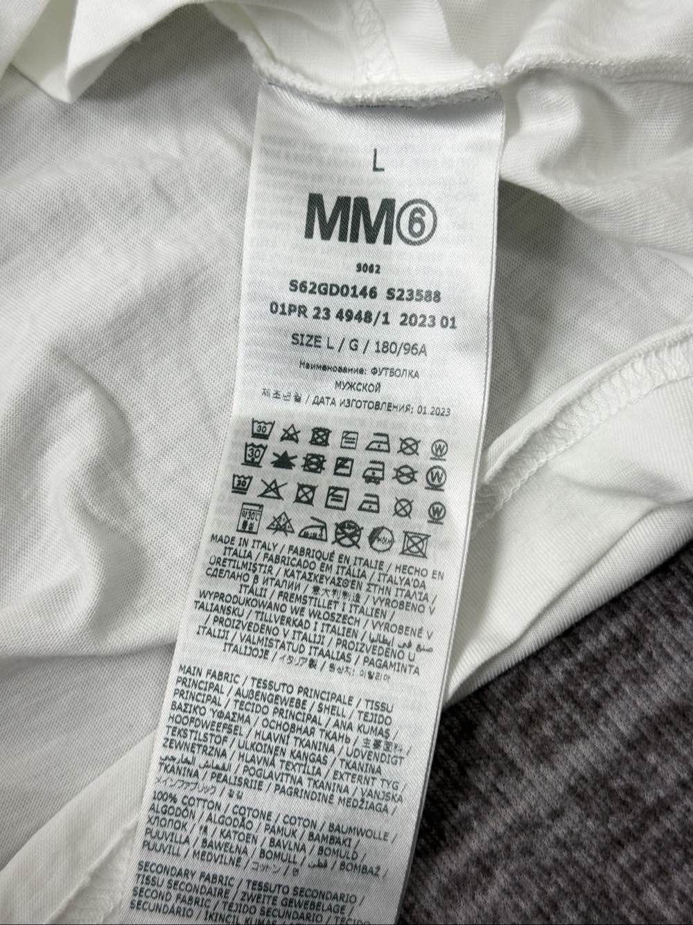 MM6 MM6 Maison Margiela Number Logo T-Shirt Size L Size US L / EU 52-54 / 3 - 4 Thumbnail