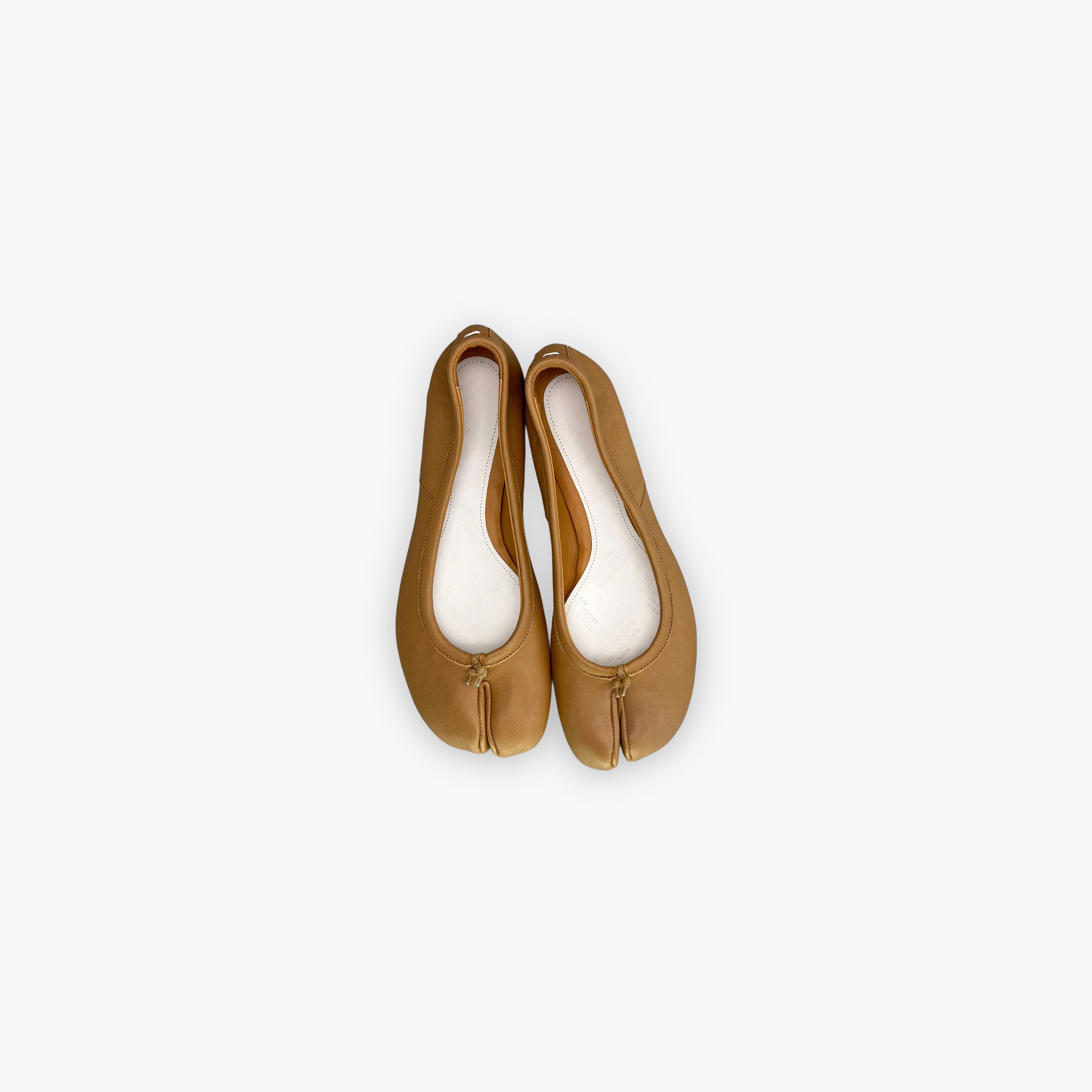 Maison Margiela Maison Margiela Leather Tabi Flats Size 35 Size US 5 / IT 35 - 9 Thumbnail