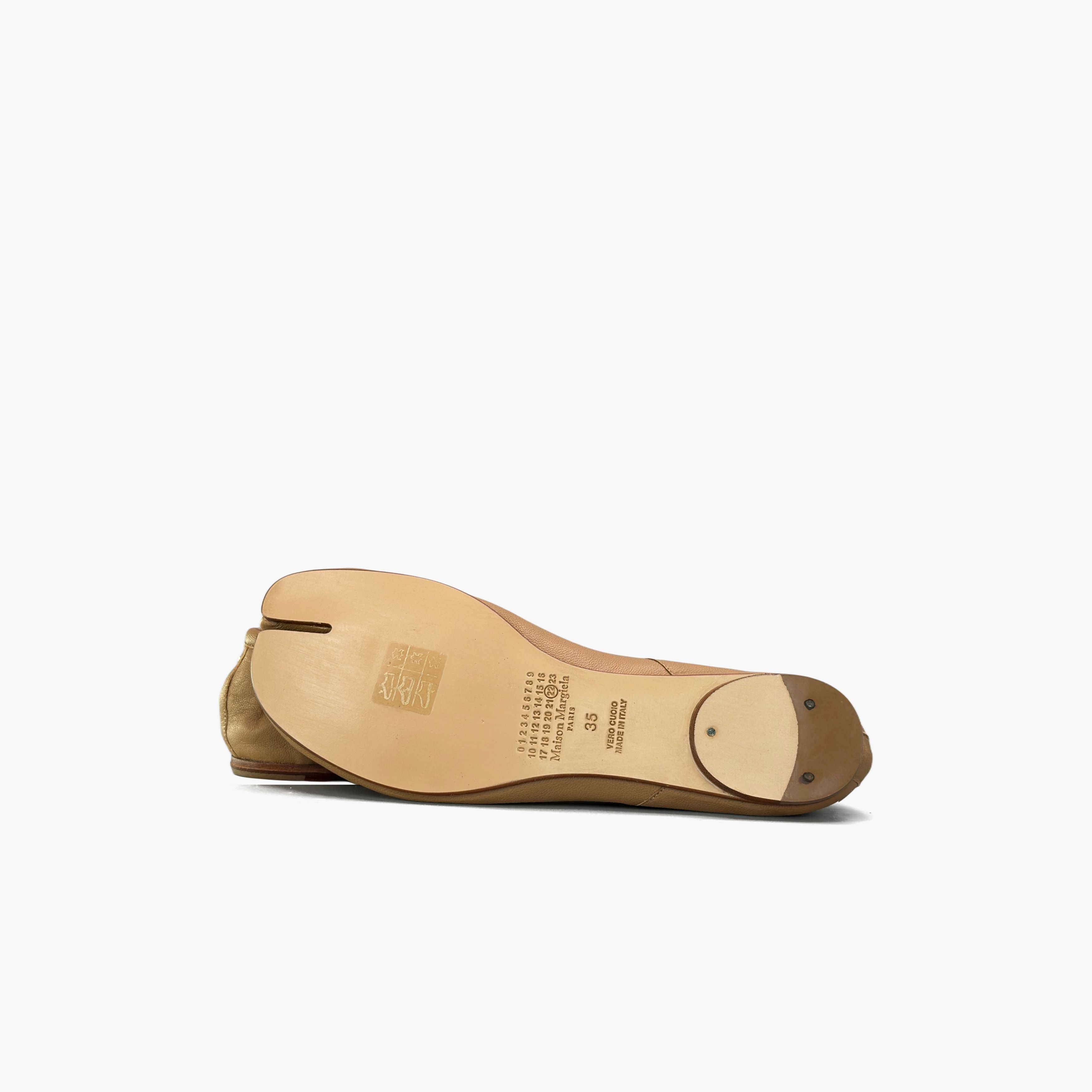 Maison Margiela Maison Margiela Leather Tabi Flats Size 35 Size US 5 / IT 35 - 8 Thumbnail