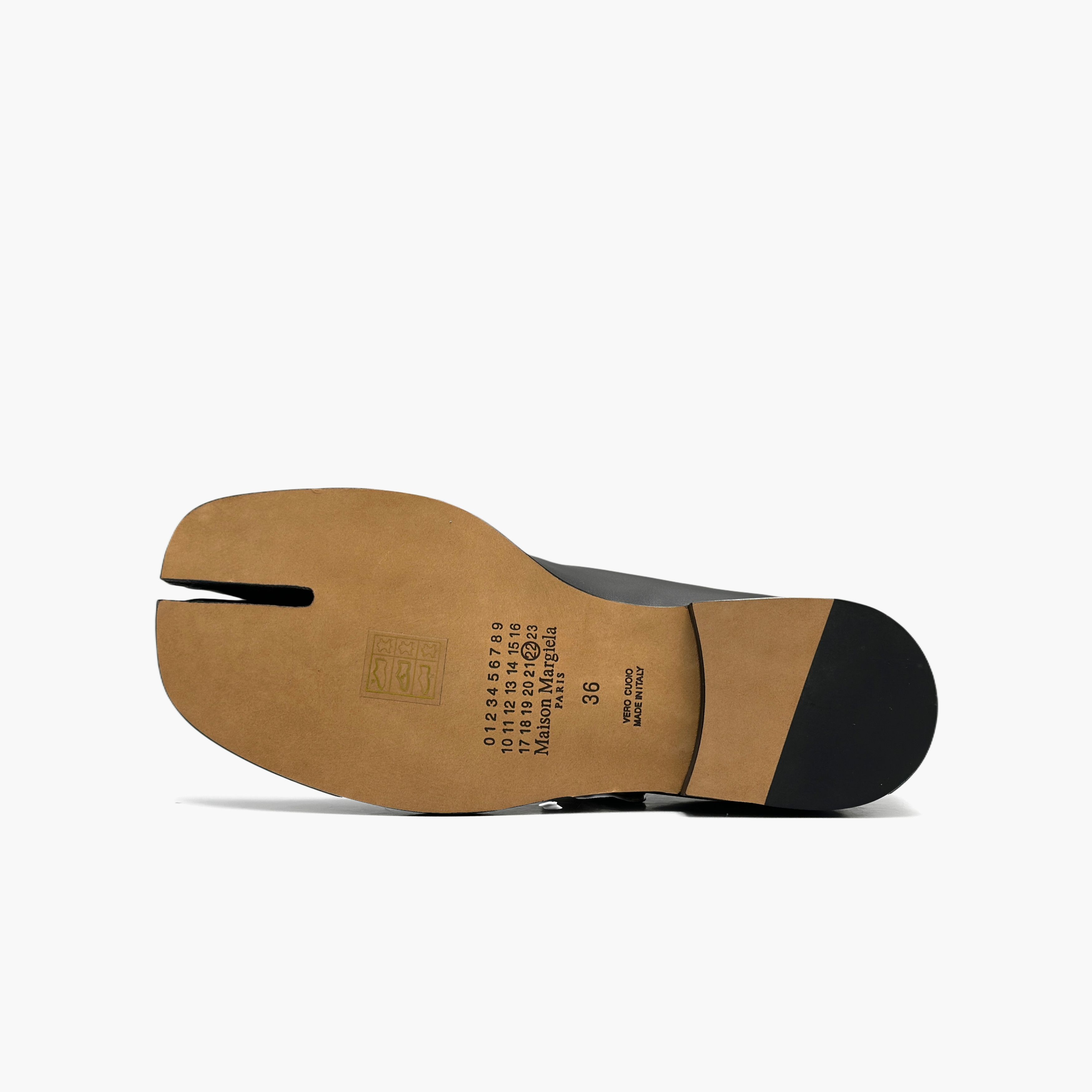 Maison Margiela Maison Margiela Tabi Mary Jane Flats Size 36 Size US 6 / IT 36 - 8 Thumbnail