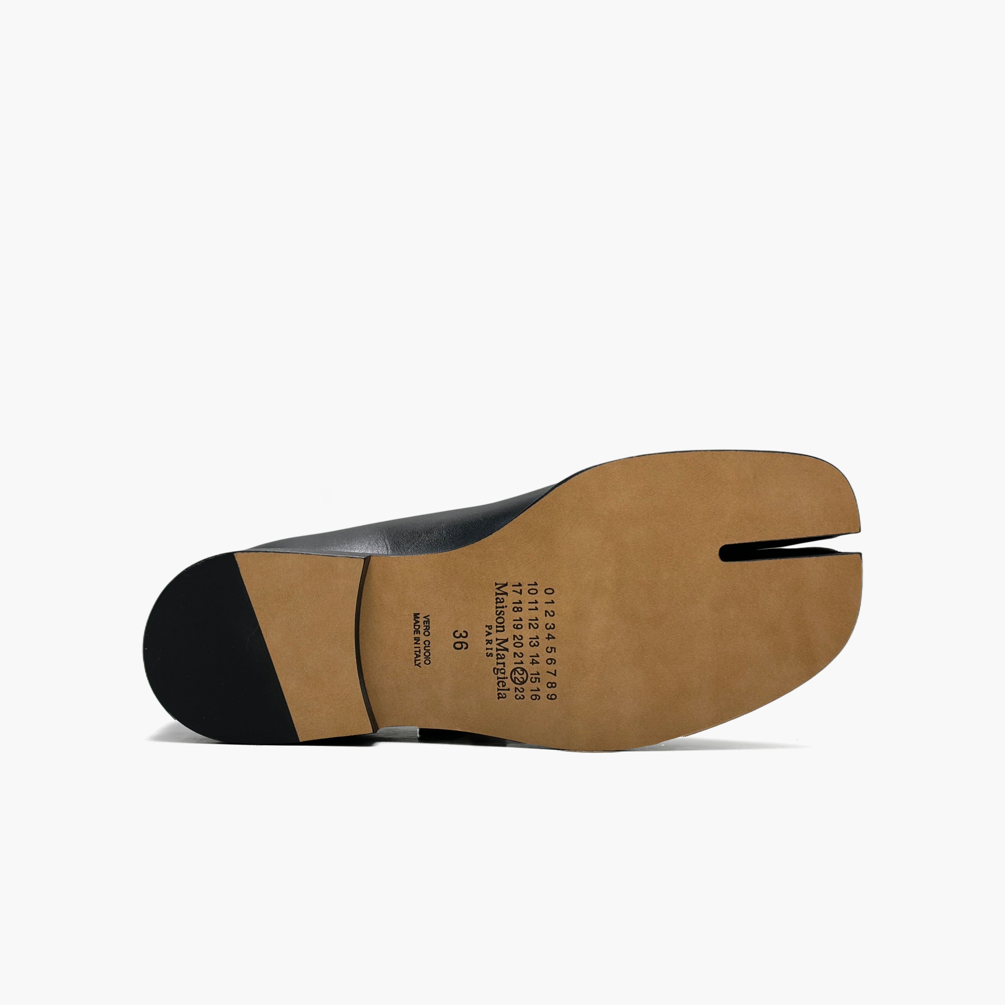 Maison Margiela Maison Margiela Tabi Mary Jane Flats Size 36 Size US 6 / IT 36 - 7 Thumbnail