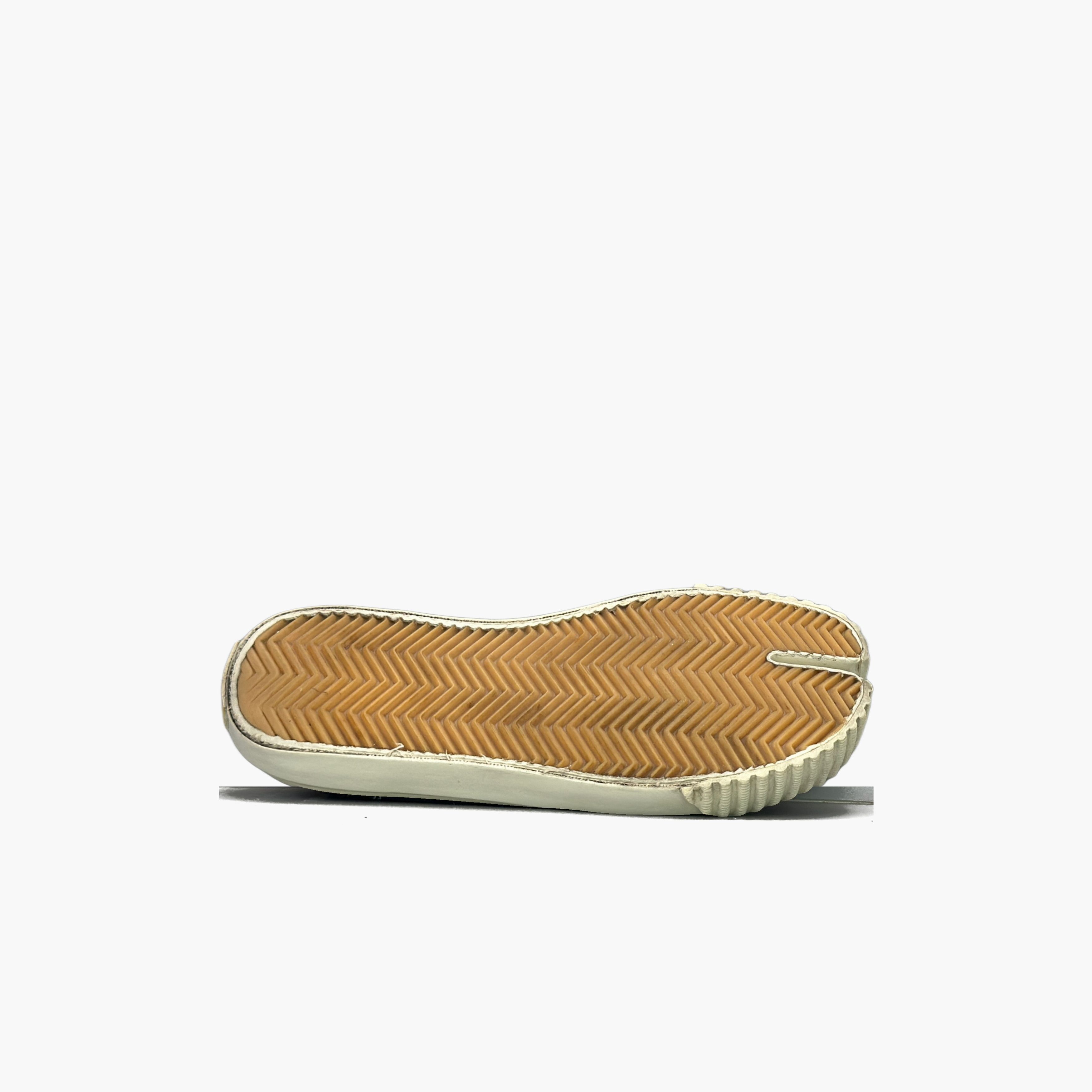 Maison Margiela Maison Margiela Tabi Canvas Low-Top Sneakers Size 35 Size US 5 / IT 35 - 7 Thumbnail