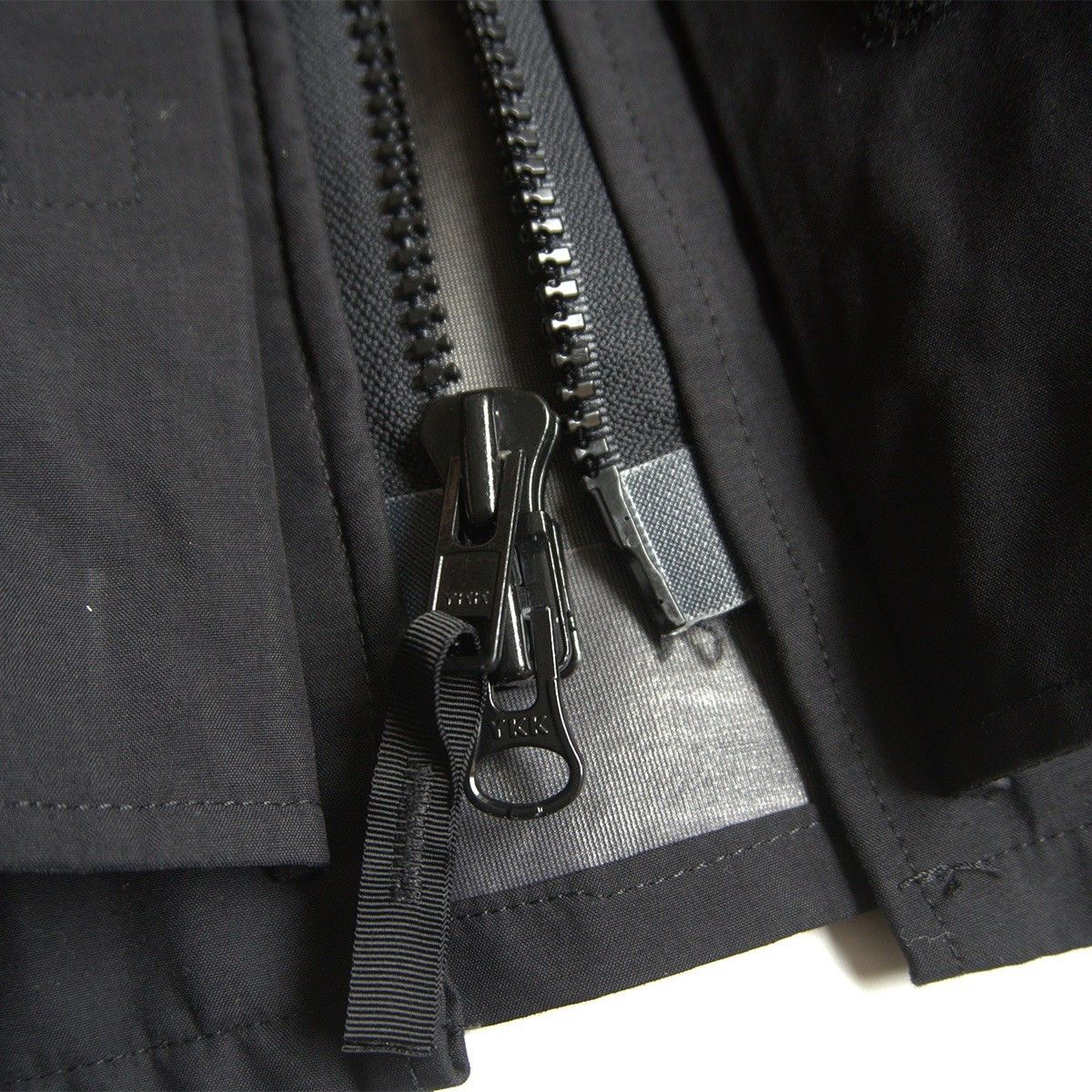 Vintage ECWCS GORE-TEX Gen 2 Parka Jacket Black Size XL Size US XL / EU 56 / 4 - 6 Thumbnail