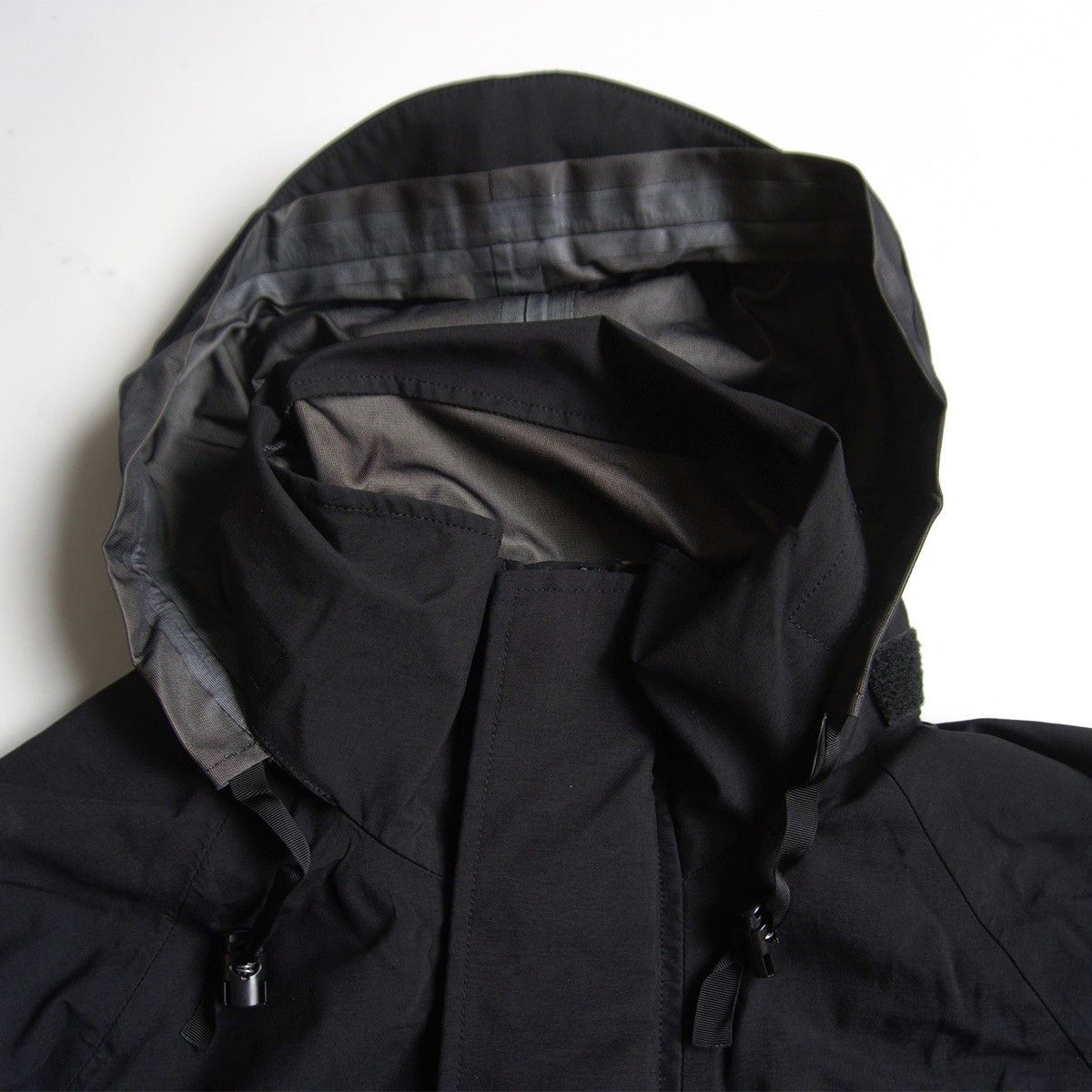 Vintage ECWCS GORE-TEX Gen 2 Parka Jacket Black Size XL Size US XL / EU 56 / 4 - 4 Thumbnail
