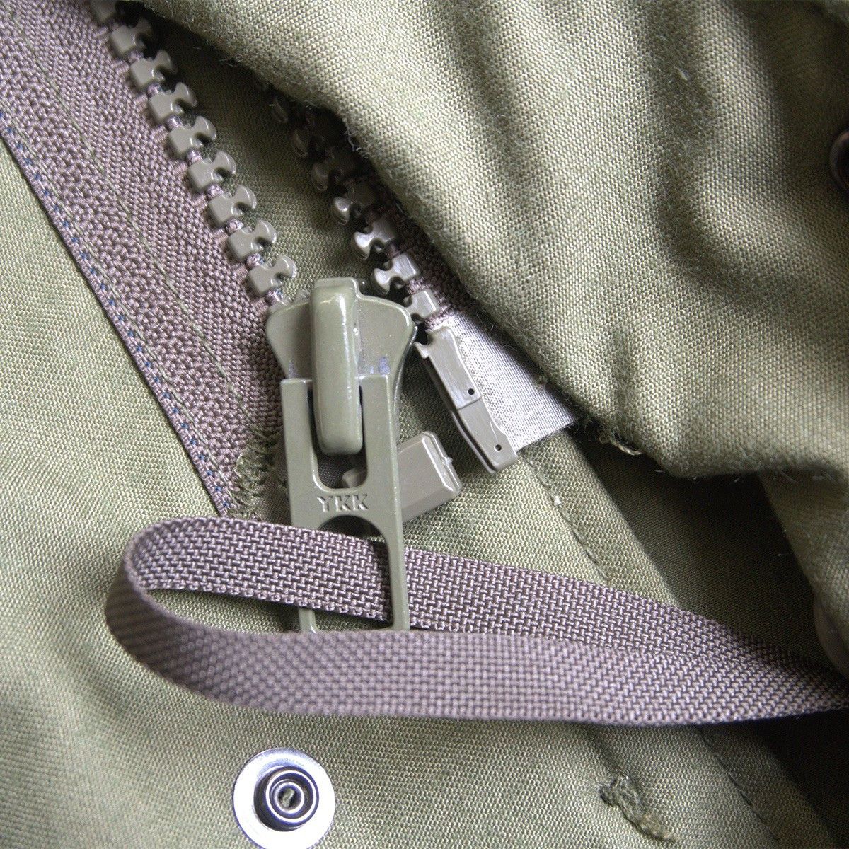 Vintage US ARMY 90S M-65 Quilted Field Jacket Size MEDIUM-REGULAR Size US M / EU 48-50 / 2 - 5 Thumbnail