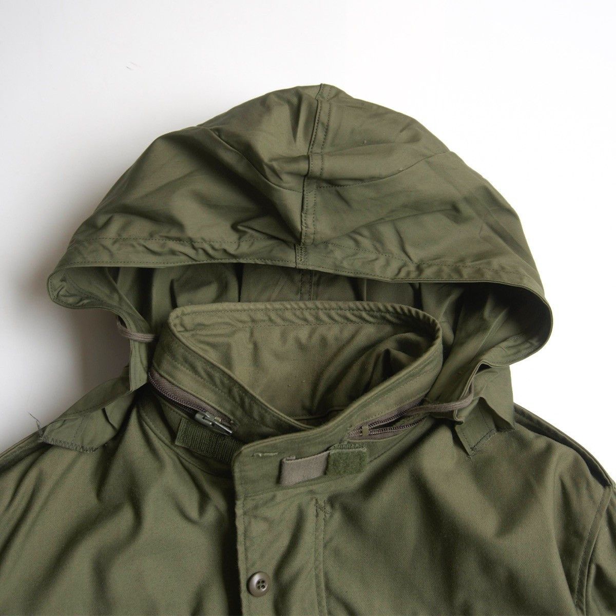 Vintage US ARMY 90S M-65 Quilted Field Jacket Size MEDIUM-REGULAR Size US M / EU 48-50 / 2 - 3 Thumbnail