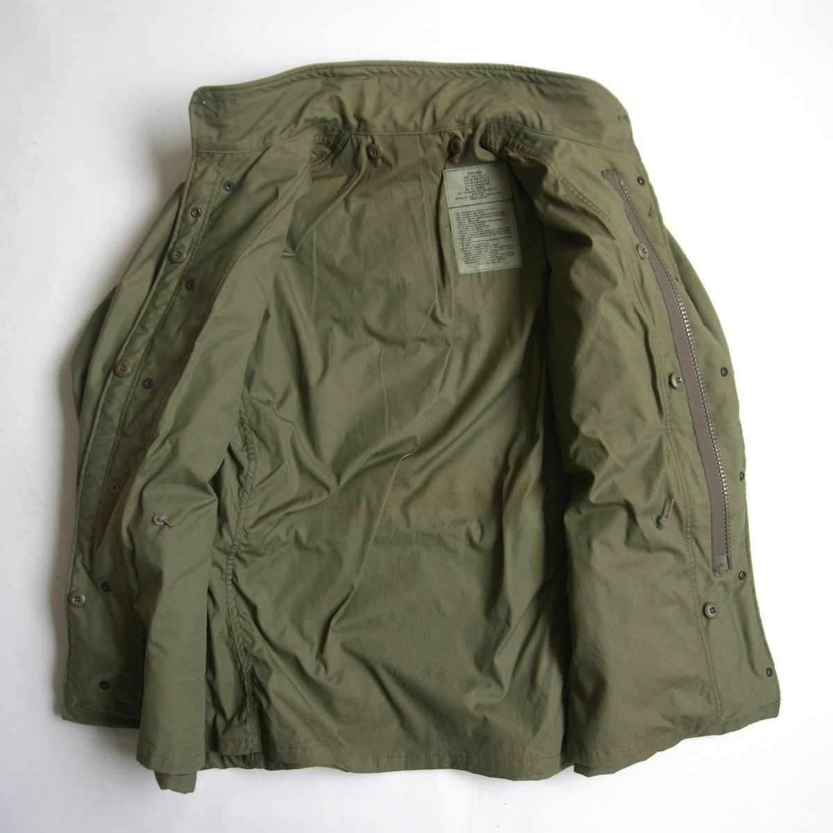 Vintage US ARMY 90S M-65 Quilted Field Jacket Size MEDIUM-REGULAR Size US M / EU 48-50 / 2 - 6 Thumbnail