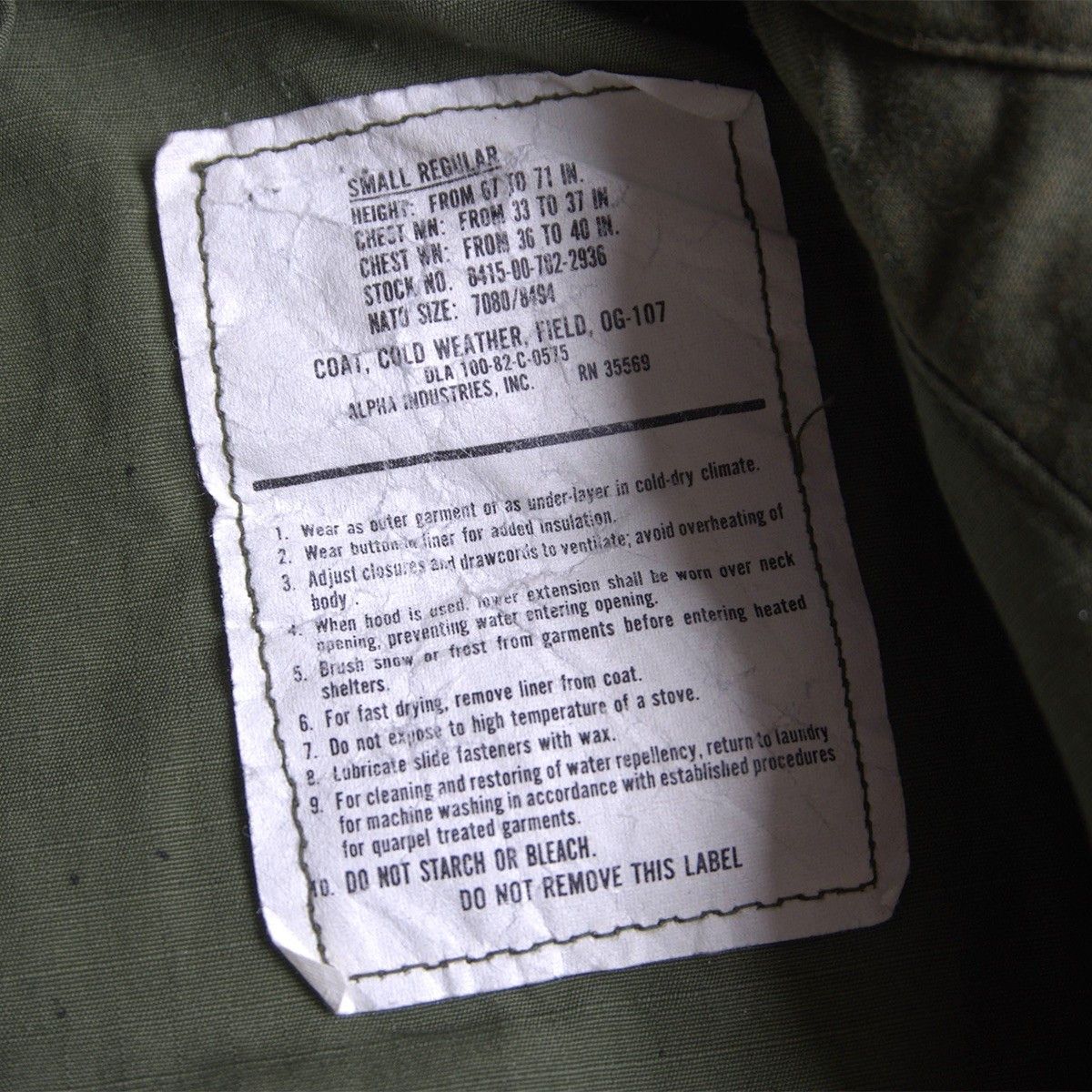 Vintage US ARMY 80S M-65 3rd Field Jacket Size SMALL-REGULAR Size US S / EU 44-46 / 1 - 8 Thumbnail