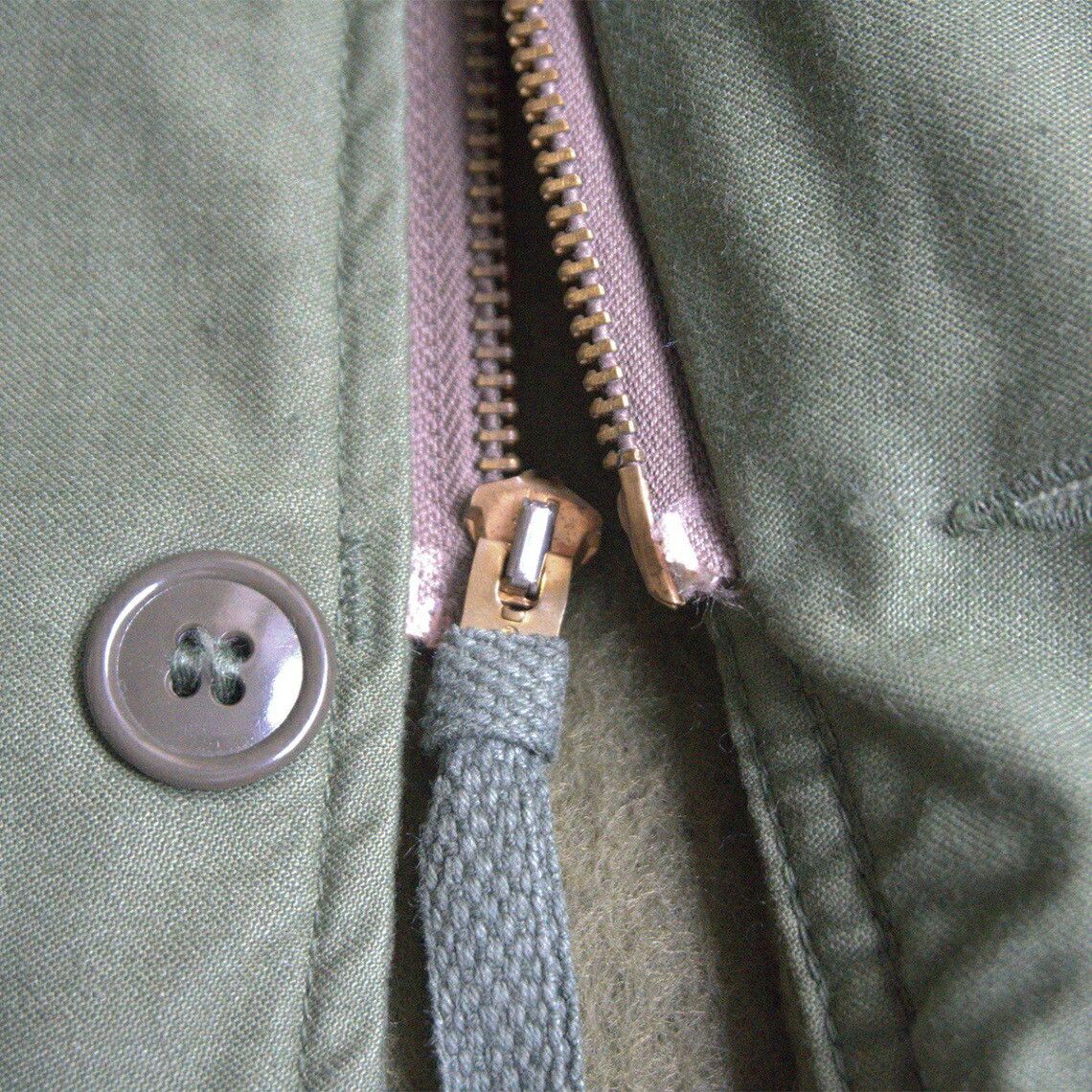Vintage US NAVY 82 70S A-2 DECK JACKET Size L(42-44) Size US L / EU 52-54 / 3 - 3 Thumbnail