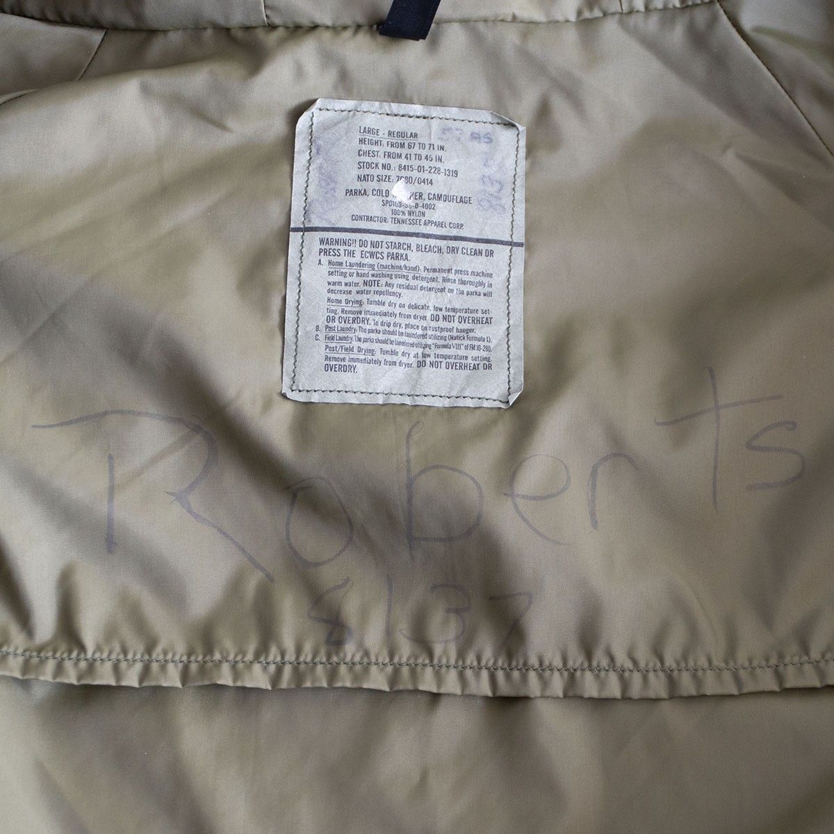 Vintage ECWCS GORE-TEX Parka Jacket Size L-R Size US L / EU 52-54 / 3 - 8 Thumbnail