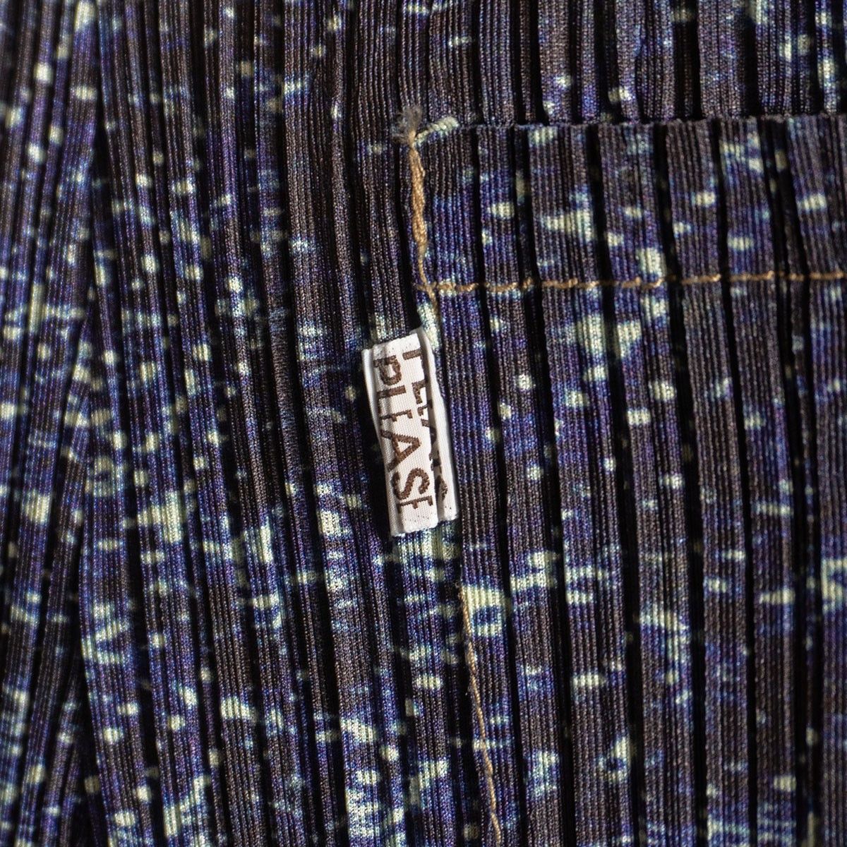 Vintage PLEATS PLEASE Patterned Pleated Pants Size 2 Size US 32 / EU 48 - 5 Thumbnail