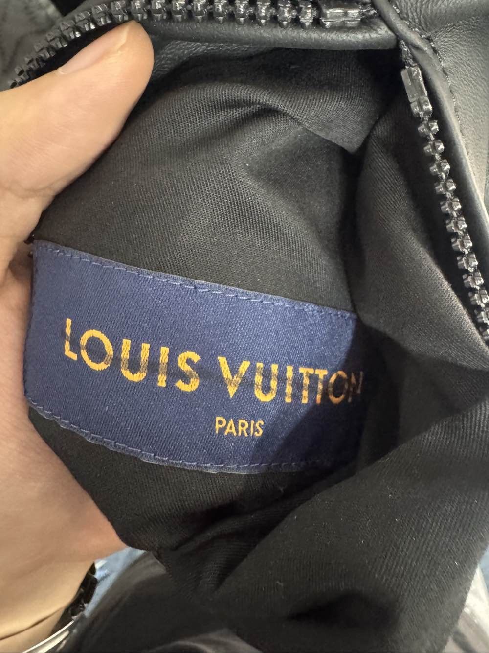 Louis Vuitton Reversible Leather Jacket in Multi Colorway Size US M / EU 48-50 / 2 - 3 Thumbnail