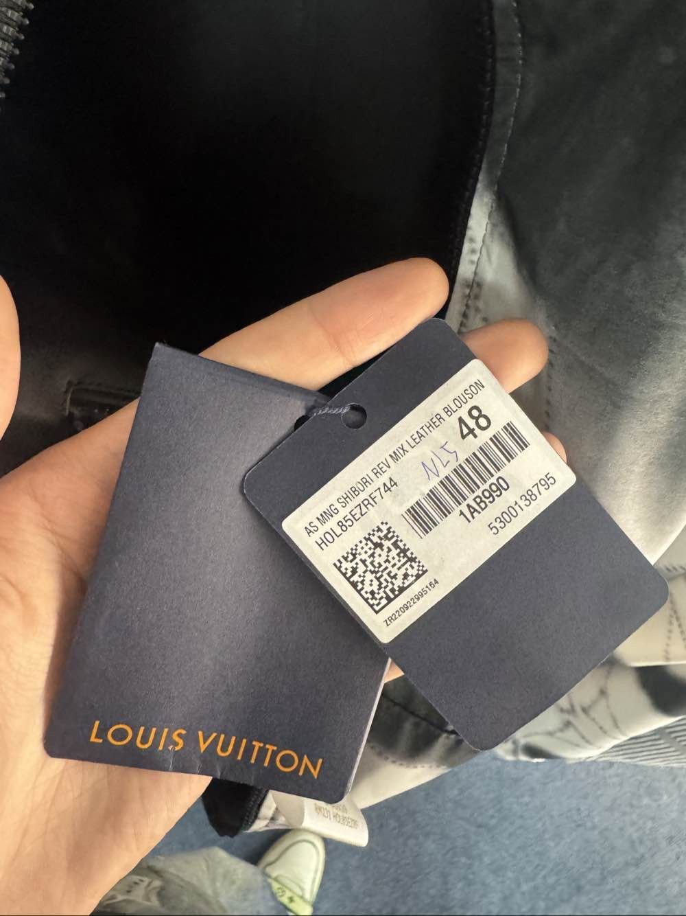 Louis Vuitton Reversible Leather Jacket in Multi Colorway Size US M / EU 48-50 / 2 - 5 Thumbnail