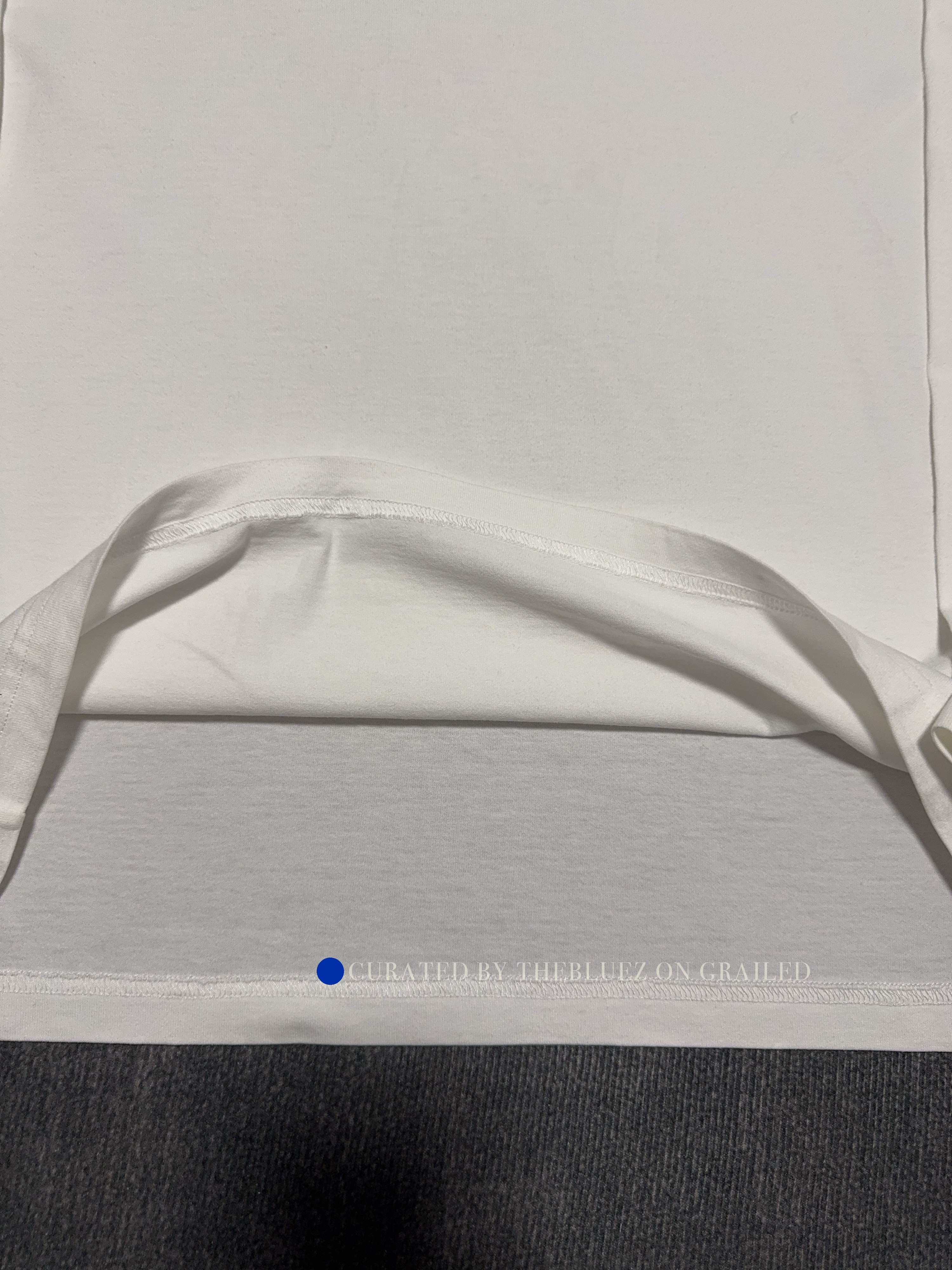 Louis Vuitton Debossed Logo Long Sleeve Tee in White Size US L / EU 52-54 / 3 - 7 Thumbnail