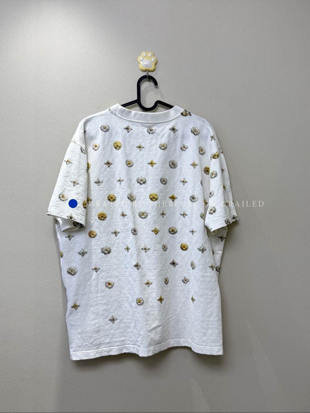 Louis Vuitton Stylish Monogram Flower Graphic Tee Size US XL / EU 56 / 4 - 2 Thumbnail