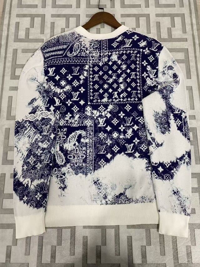Louis Vuitton Multicolor Bandana Print Sweater, Size M Size US M / EU 48-50 / 2 - 2 Thumbnail