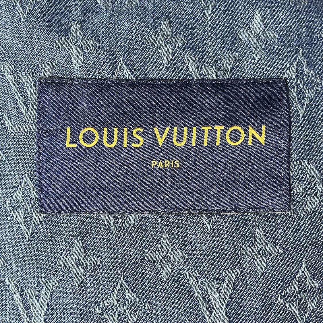 Louis Vuitton Monogram Denim Jacket in Blue Size US M / EU 48-50 / 2 - 3 Thumbnail