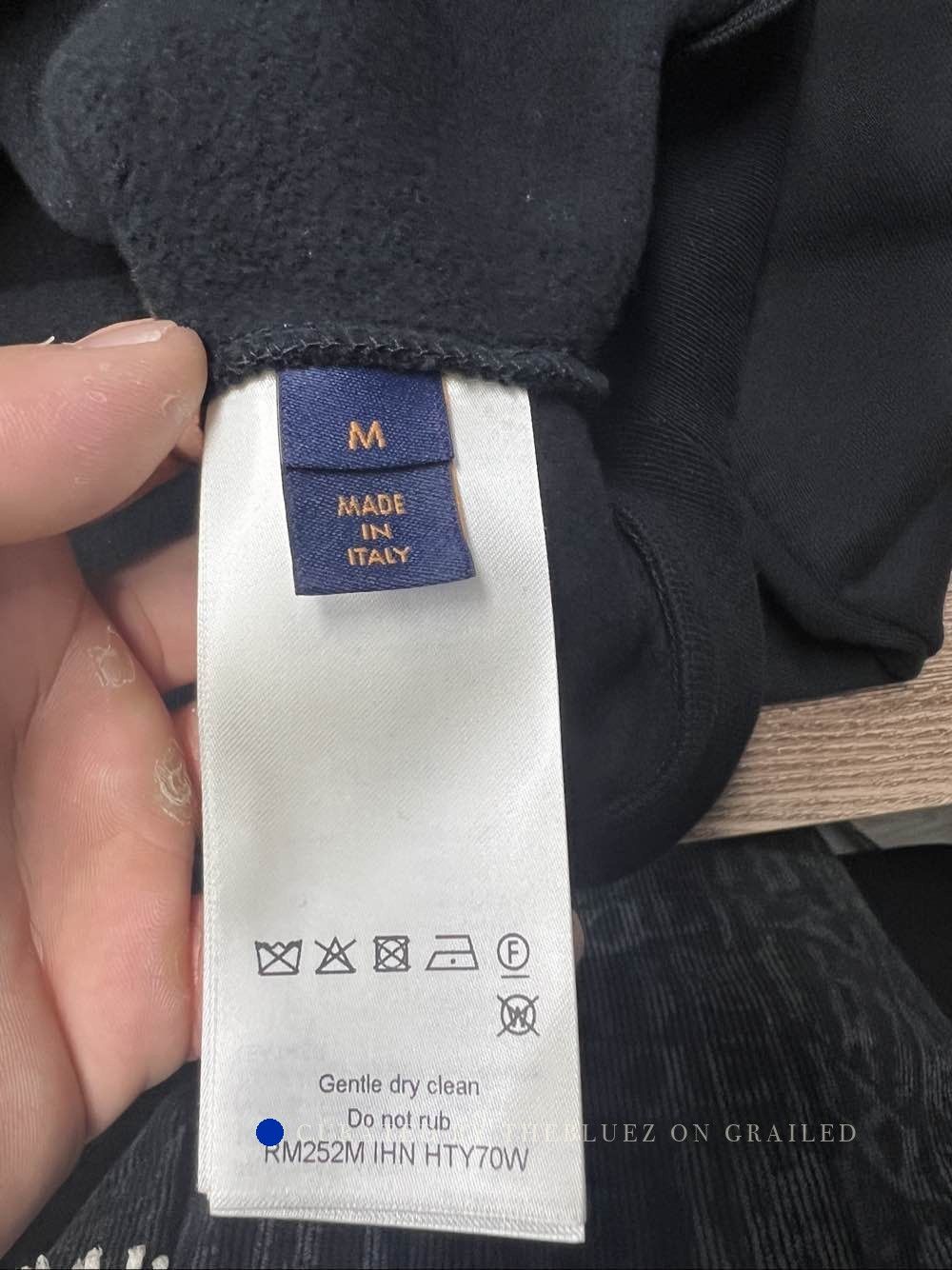 Louis Vuitton Character Patch Zip Hoodie in Black Size US M / EU 48-50 / 2 - 4 Thumbnail