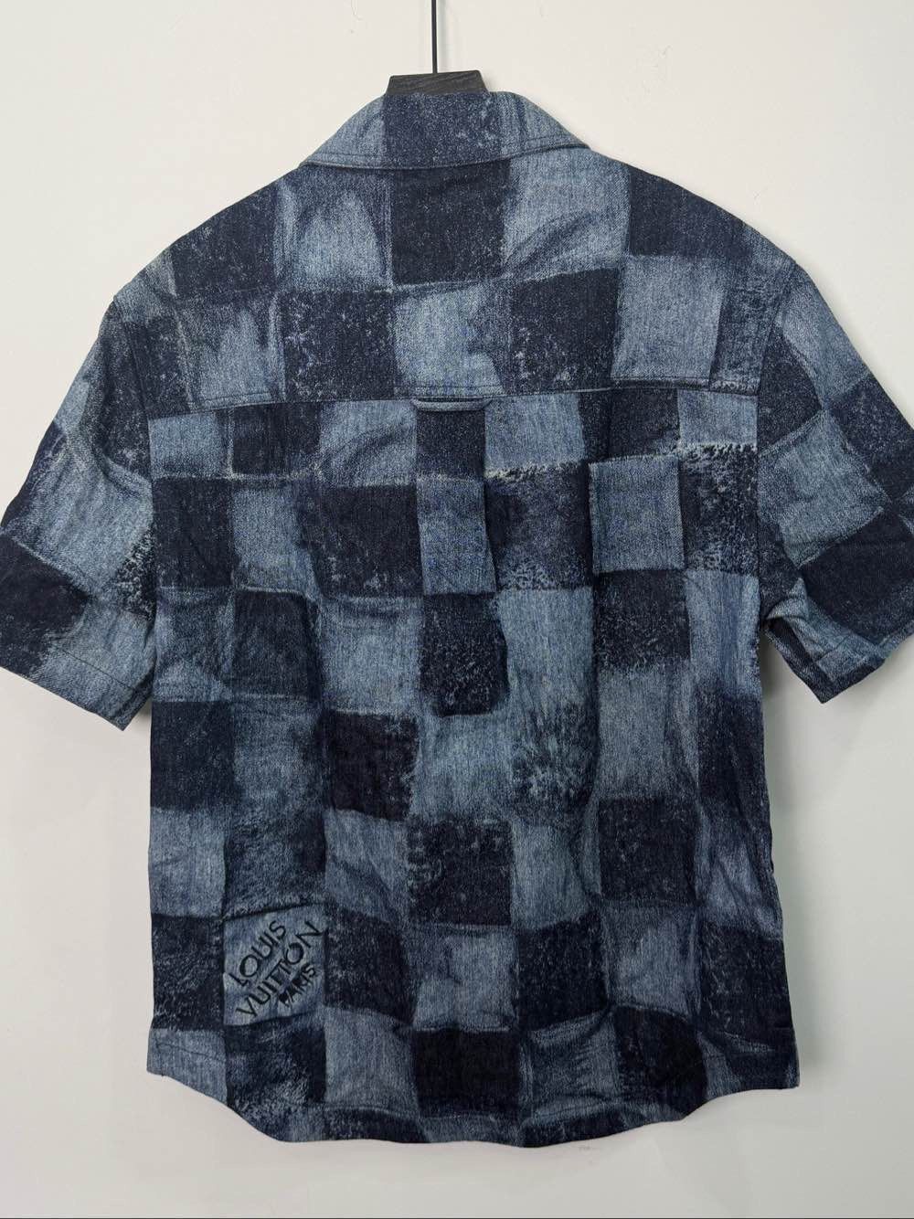 Louis Vuitton Colorful Print Denim Shirt in Blue Size US S / EU 44-46 / 1 - 2 Thumbnail