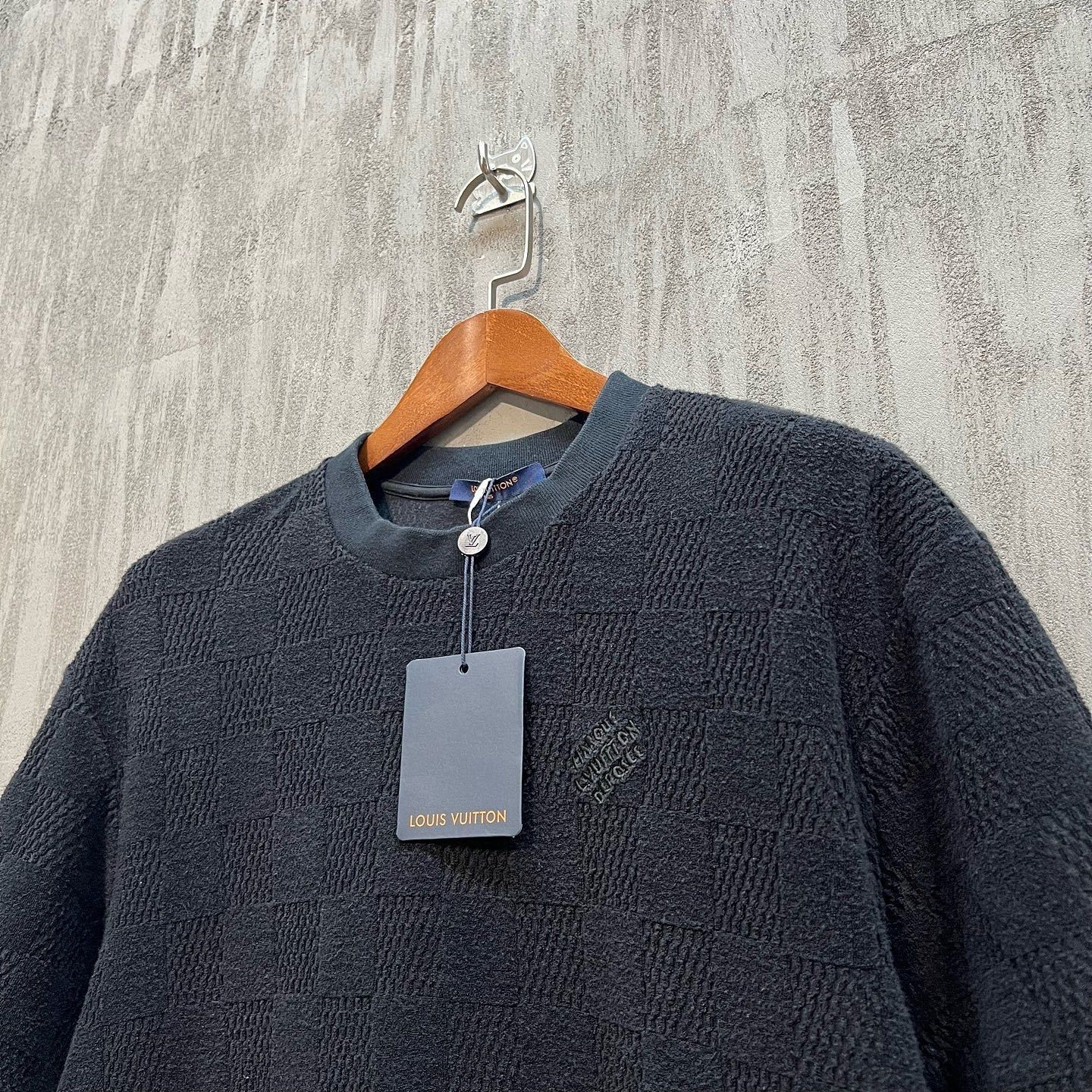 Louis Vuitton Damier Print Black Short Sleeve Tee Size US L / EU 52-54 / 3 - 7 Thumbnail