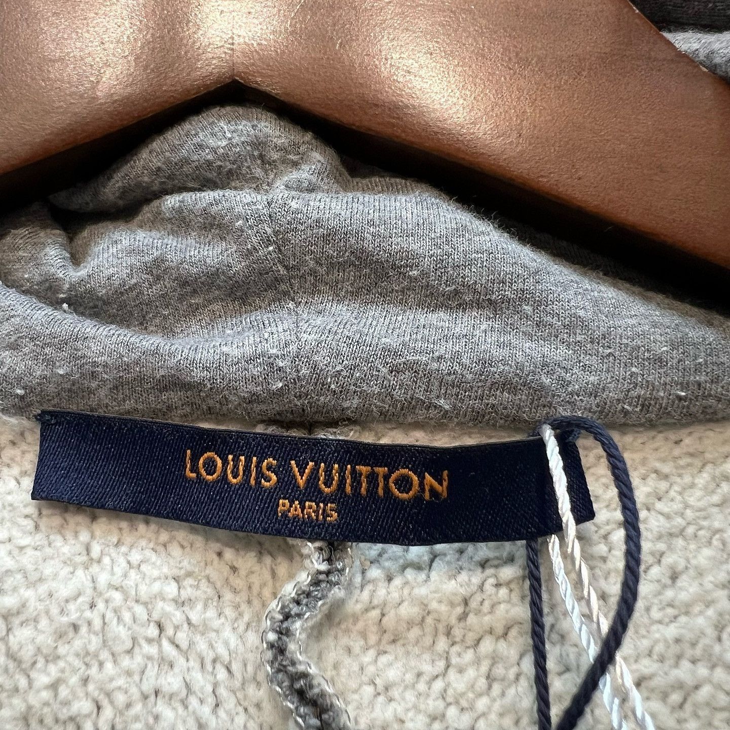 Louis Vuitton Monogram Detail Gray Hoodie in Size XS Size US XS / EU 42 / 0 - 3 Thumbnail