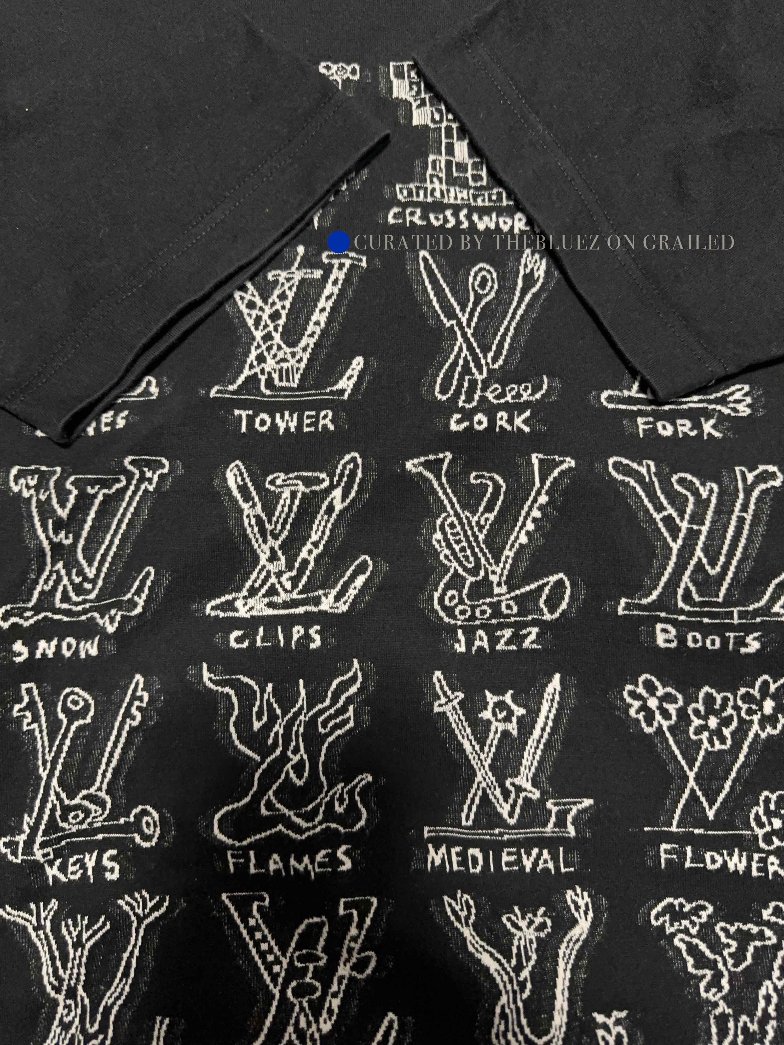 Louis Vuitton Graphic Logo Black T-Shirt in Size S Size US S / EU 44-46 / 1 - 5 Thumbnail