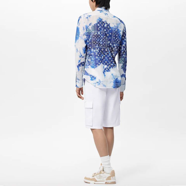 Louis Vuitton Tie-Dye Monogram Shirt in Blue Size US L / EU 52-54 / 3 - 7 Thumbnail
