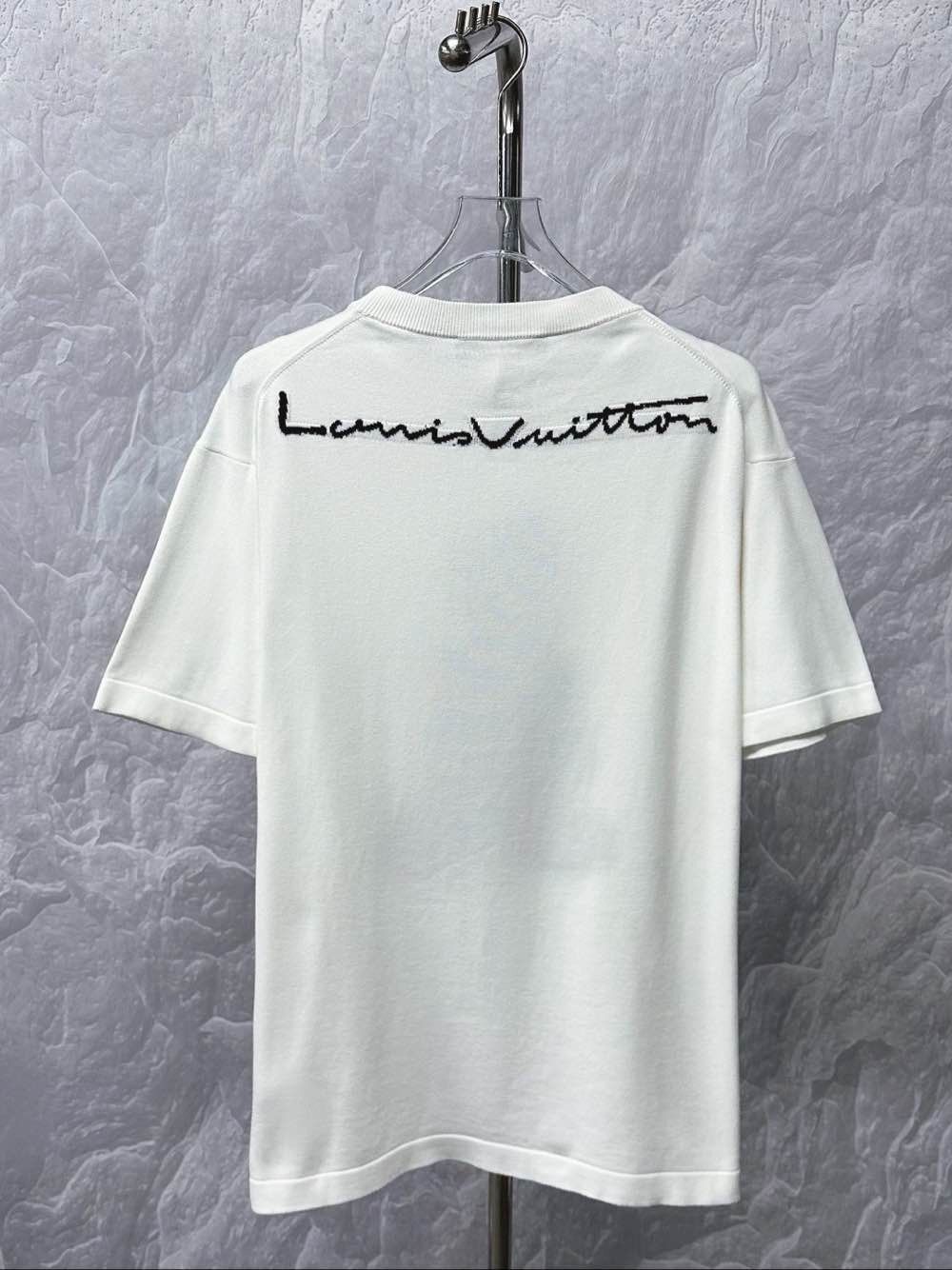 Louis Vuitton Cartoon Graphic Tee in White Size US L / EU 52-54 / 3 - 2 Thumbnail