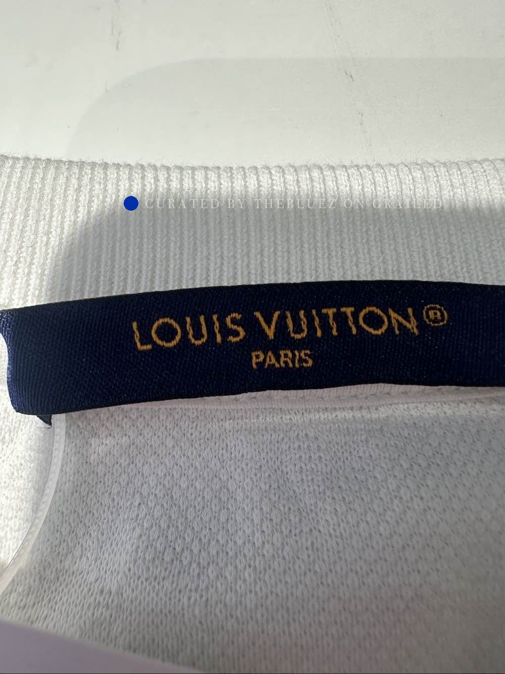 Louis Vuitton Monogram Pocket T-Shirt in White, Size XL Size US XL / EU 56 / 4 - 3 Thumbnail