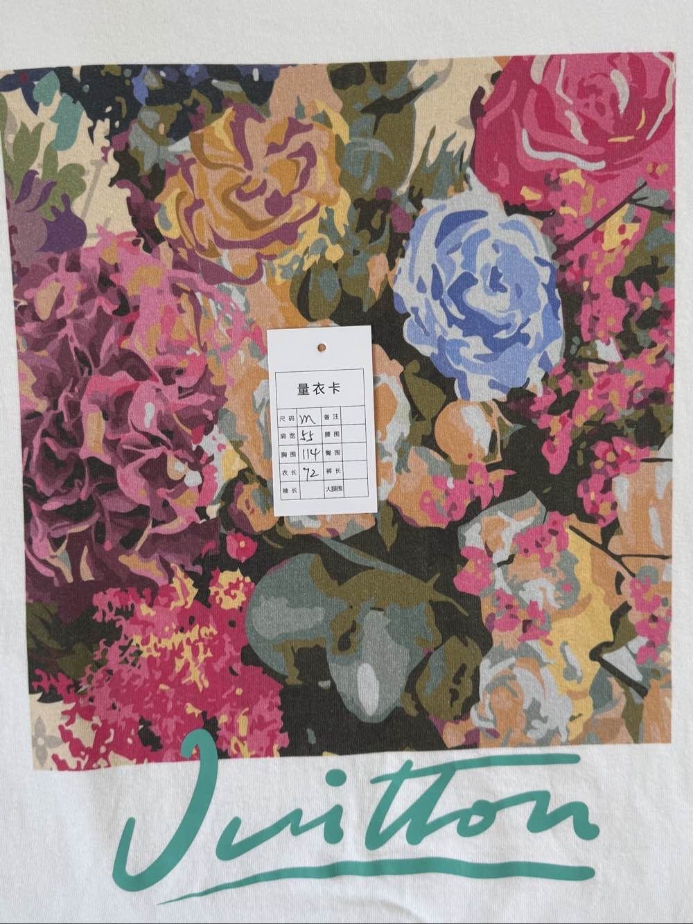 Louis Vuitton Floral Graphic T-Shirt in White Size US M / EU 48-50 / 2 - 4 Thumbnail