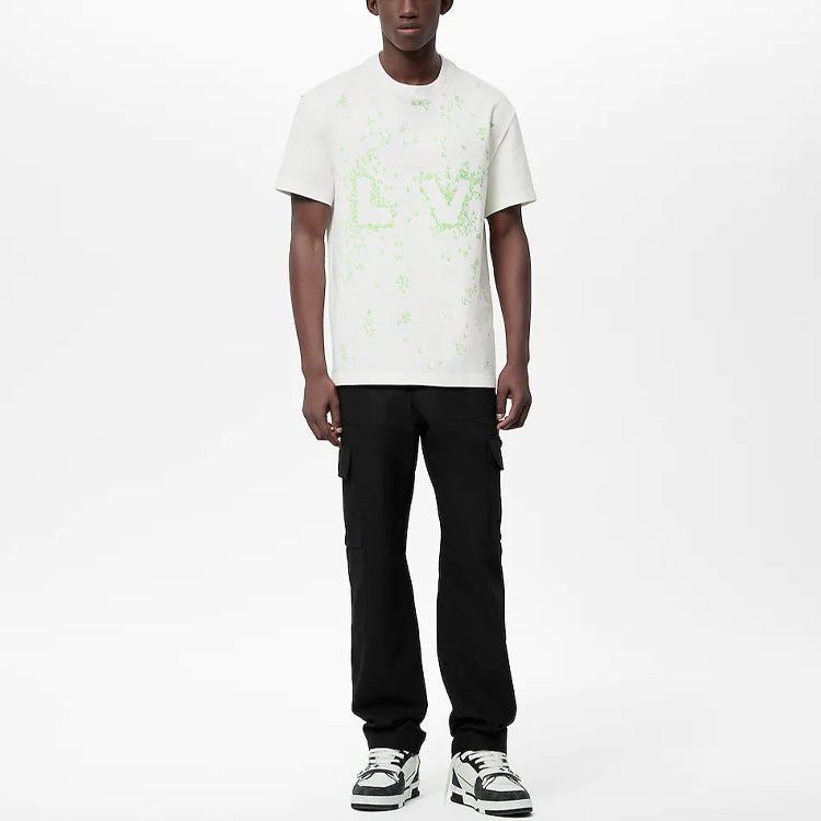 Louis Vuitton LV Logo Spread T-Shirt in White Size US XXL / EU 58 / 5 - 7 Thumbnail