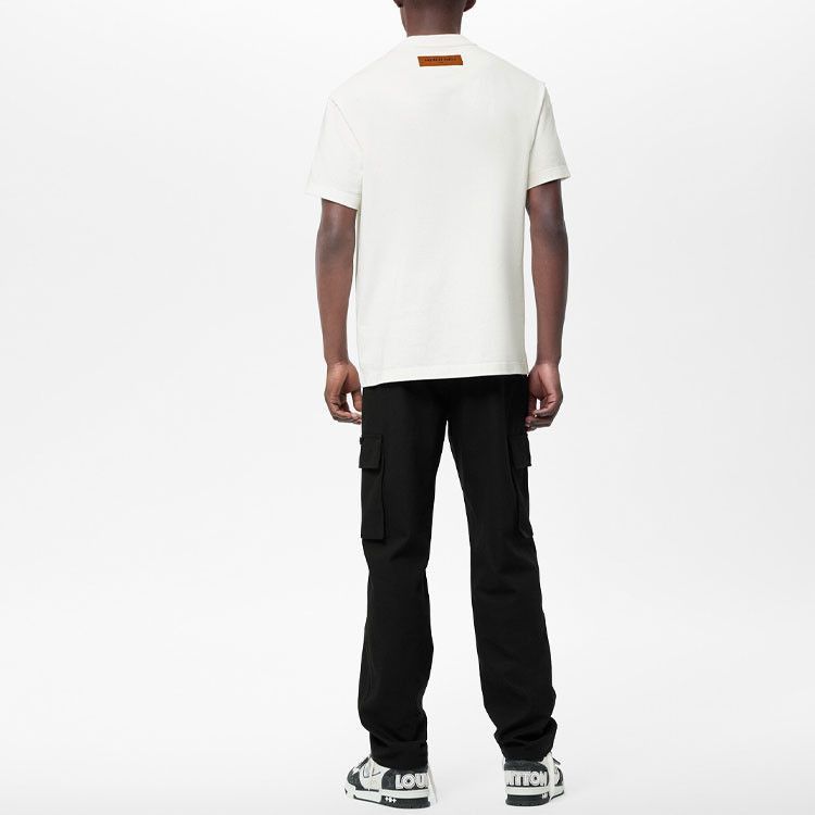 Louis Vuitton LV Logo Spread T-Shirt in White Size US XXL / EU 58 / 5 - 9 Thumbnail