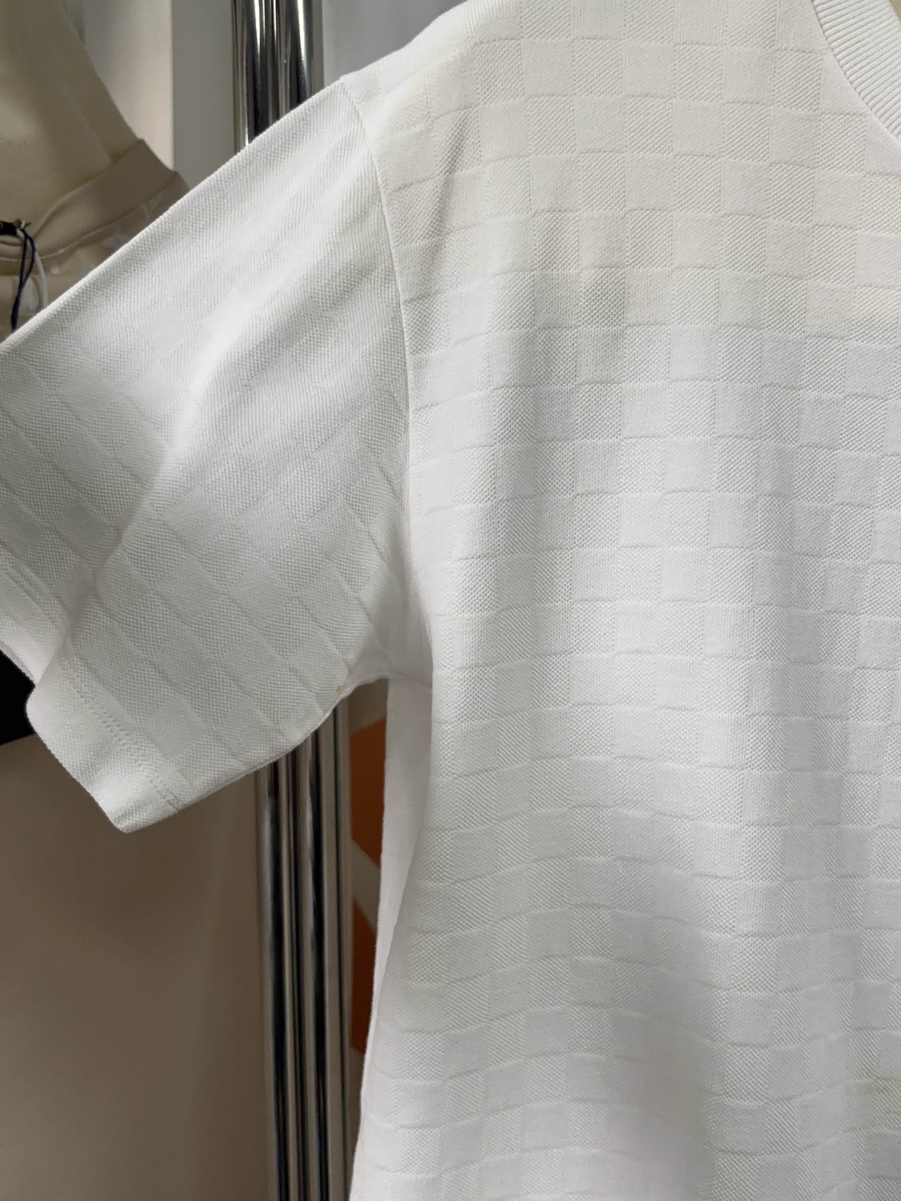 Louis Vuitton Damier Pocket T-Shirt in White Size US M / EU 48-50 / 2 - 5 Thumbnail