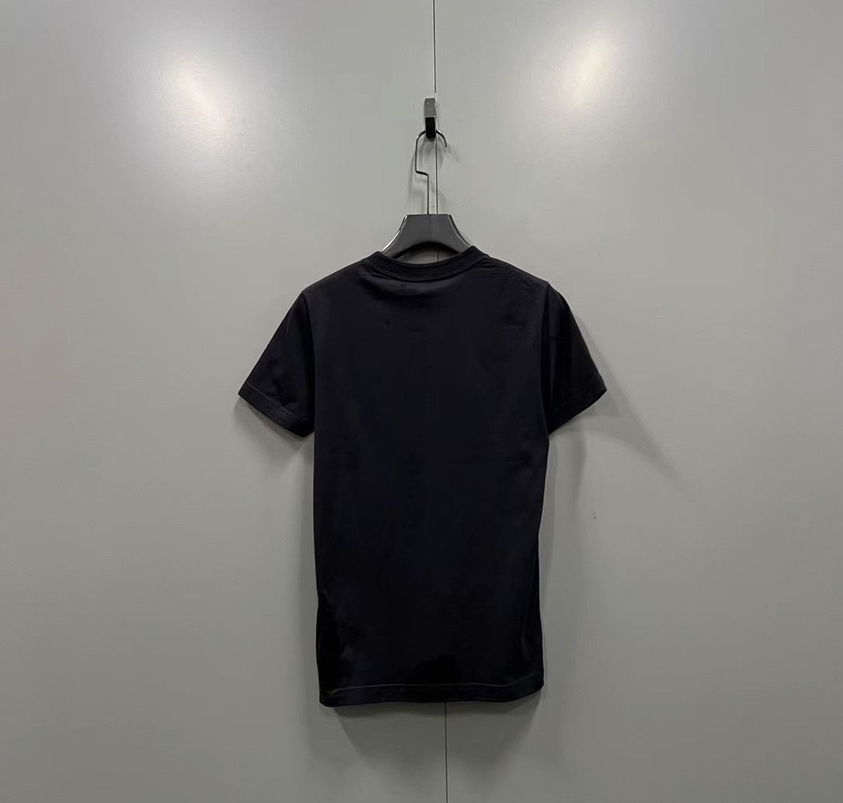 Dior Mini Logo Embroidered Black T-Shirt in XXS Size US XXS / EU 40 - 2 Thumbnail