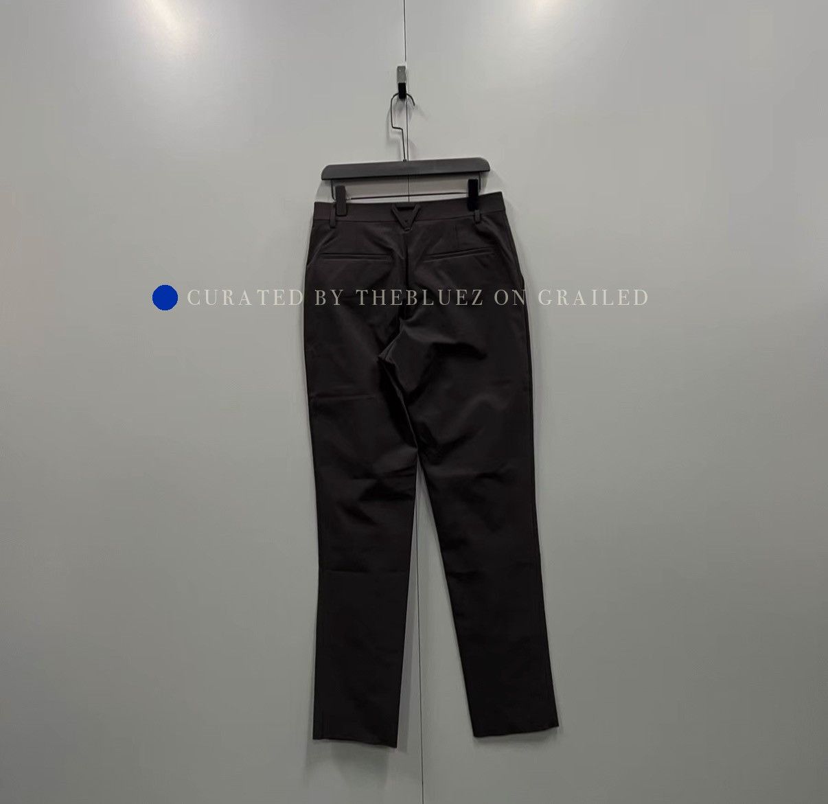 Bottega Veneta Sleek Black Straight-Leg Casual Pants Size US 28 / EU 44 - 2 Thumbnail