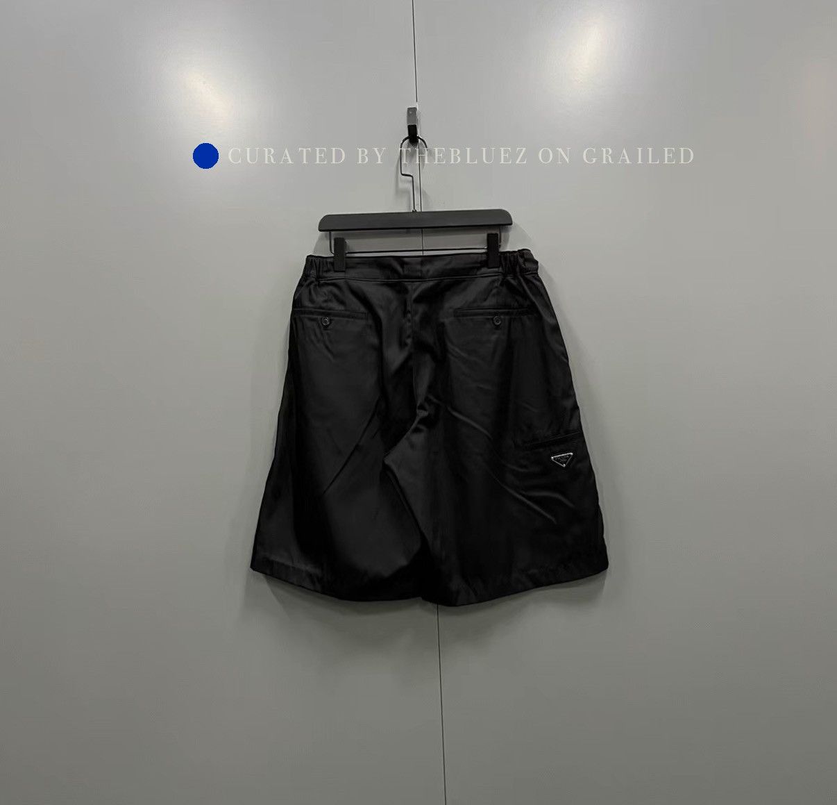 Prada Black Nylon Triangle Logo Shorts Size US 36 / EU 52 - 2 Thumbnail
