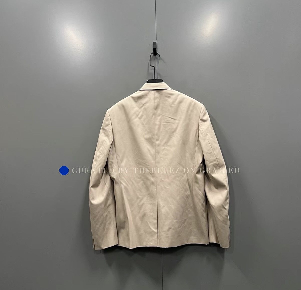 Louis Vuitton Khaki Embossed Blazer in Beige Size US M / EU 48-50 / 2 - 2 Thumbnail