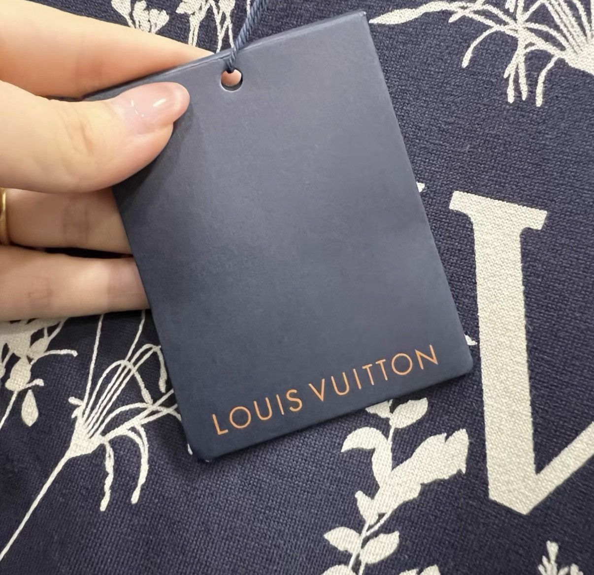 Louis Vuitton Black Crew Neck Print T-Shirt Size US S / EU 44-46 / 1 - 4 Thumbnail