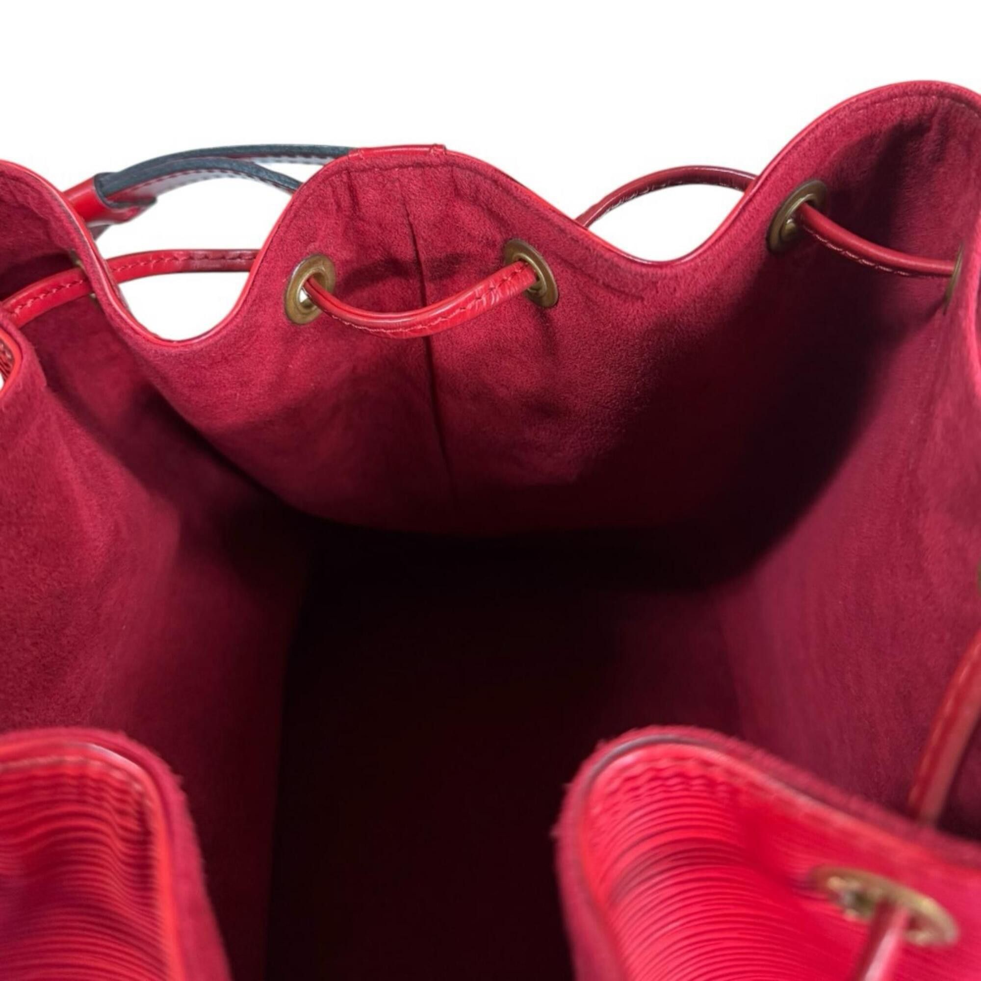 Louis Vuitton Louis Vuitton Petit Noé Epi Shoulder Bag, Leather M44107 Red, Women's LOUIS VUITTON Size ONE SIZE - 9 Thumbnail
