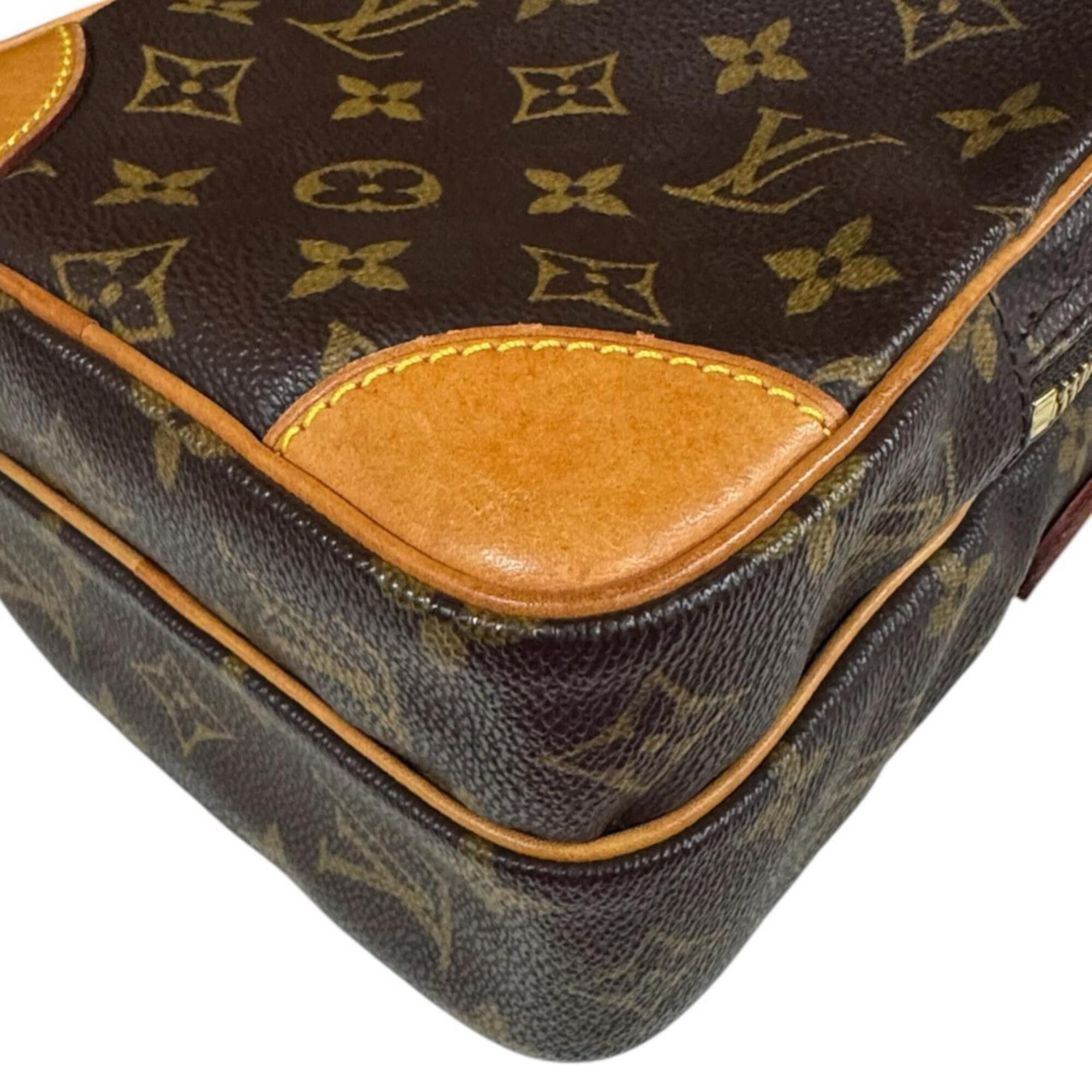 Louis Vuitton Louis Vuitton Amazon Monogram Shoulder Bag, Canvas M45236 Brown, Women's LOUIS VUITTON Size ONE SIZE - 9 Thumbnail