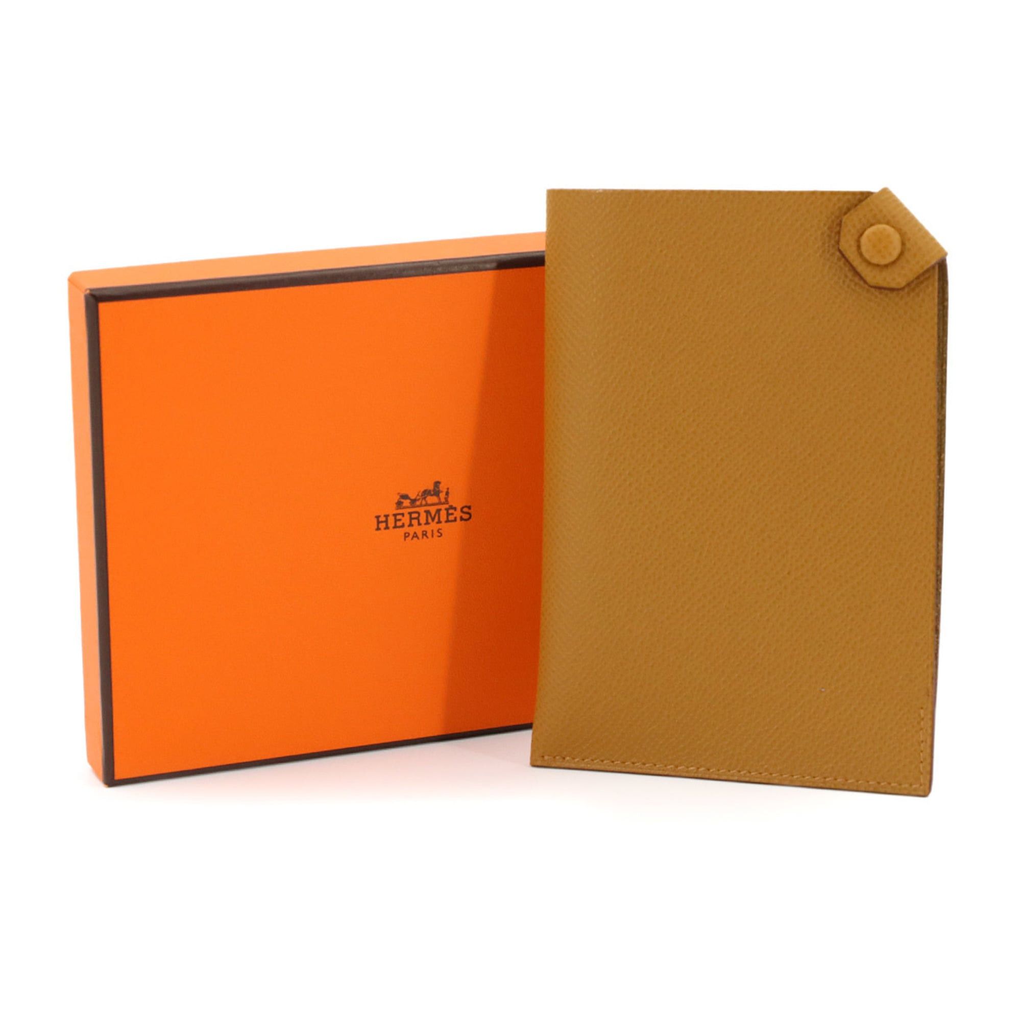 Hermes Hermes Tarmac PM Passport Case, Epsom Leather, Natural Sable, B Stamp Size ONE SIZE - 2 Thumbnail