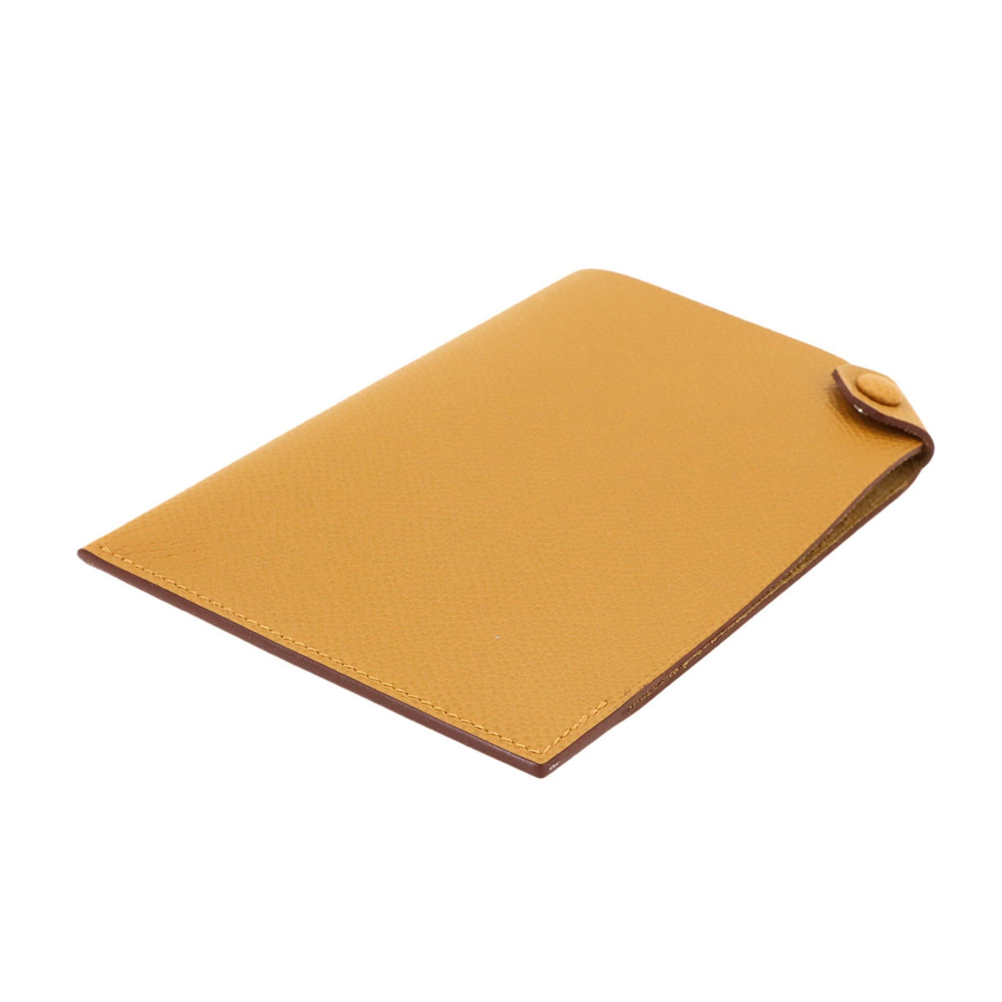 Hermes Hermes Tarmac PM Passport Case, Epsom Leather, Natural Sable, B Stamp Size ONE SIZE - 4 Thumbnail