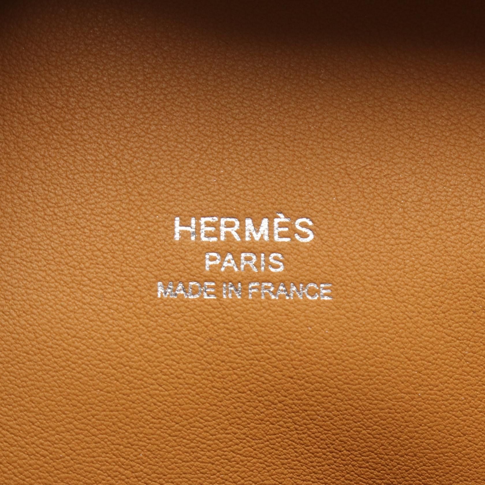 Hermes Hermes Hermes Petit Course Calf Shoulder Bag Leather Shoulder Bag Stamp B (2023) DUTY FREE for USA Size ONE SIZE - 4 Thumbnail